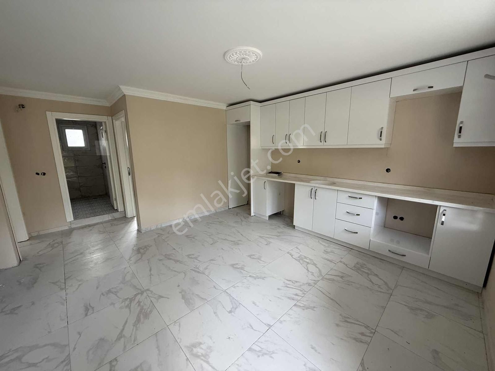 Novas Gayrimenkul'den Dereköy'de Satılık İçinde Ev Olan Arsa - Görsel 35