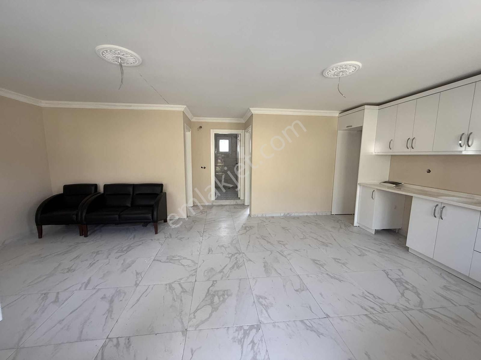 Novas Gayrimenkul'den Dereköy'de Satılık İçinde Ev Olan Arsa - Görsel 28