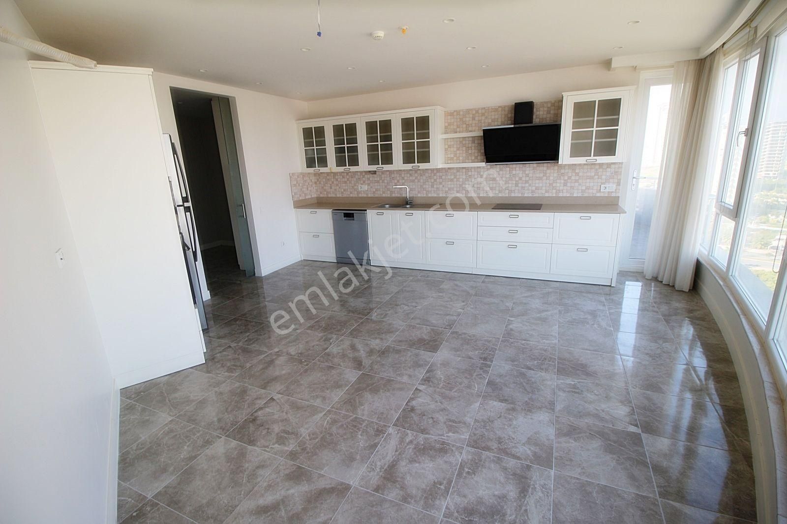 ░_*arcıty*_░den Ekinci Novita'da Ultra Lx 250 M² Deniz Mnz. *5+1 - Görsel 3