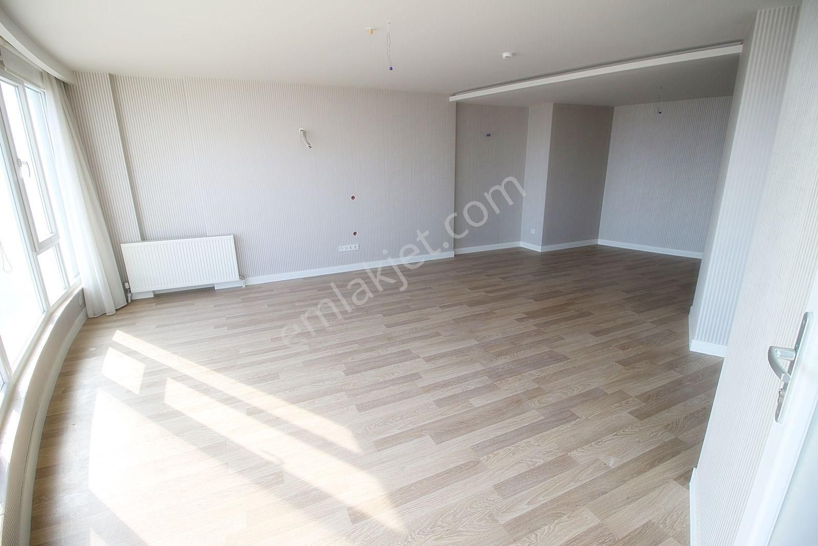 ░_*arcıty*_░den Ekinci Novita'da Ultra Lx 250 M² Deniz Mnz. *5+1 - Görsel 10