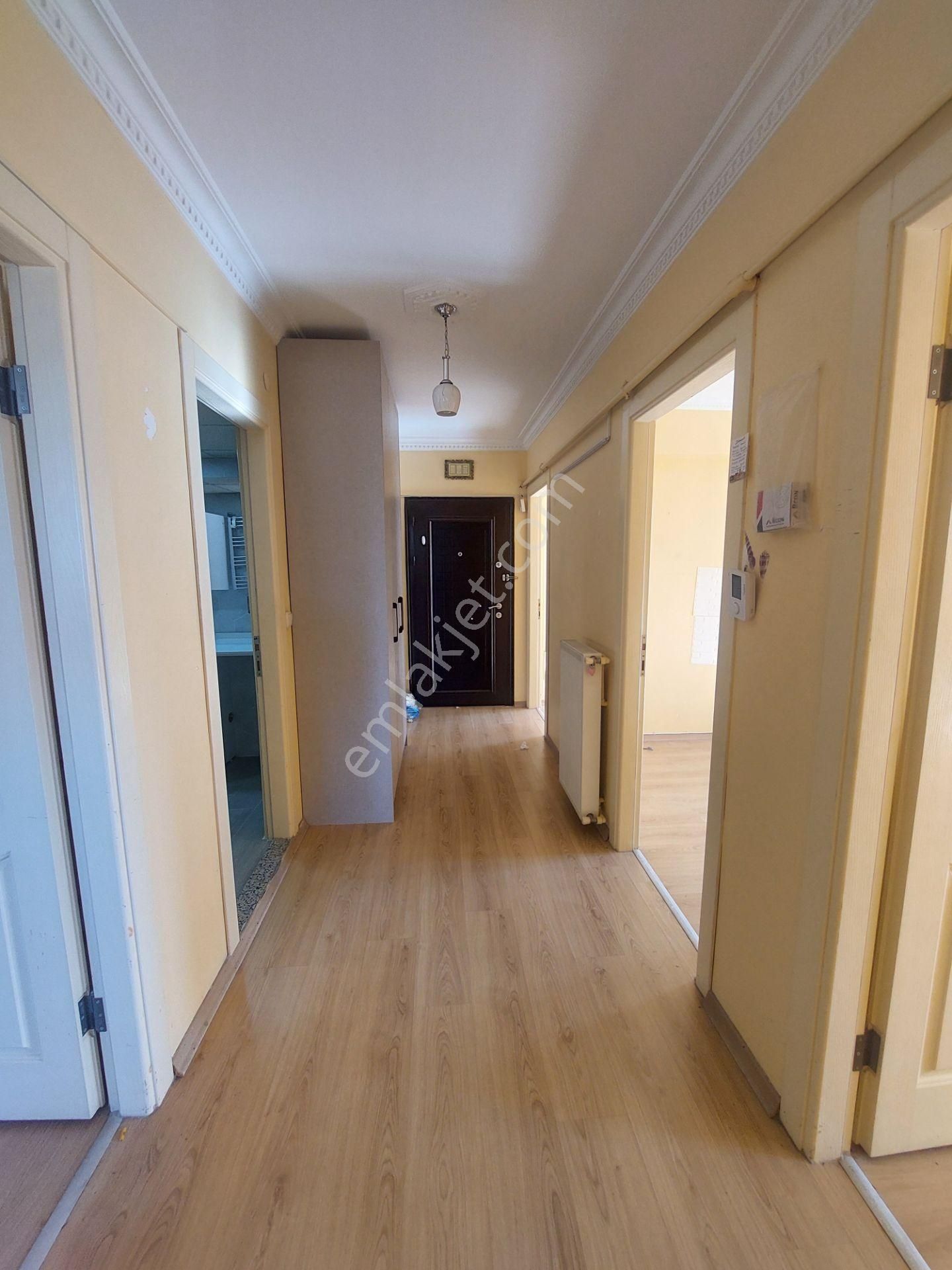 Yıldız Mah.site İçi D.gazlı,klimalı,asansörlü 135m2 3+1 Daire - Görsel 16