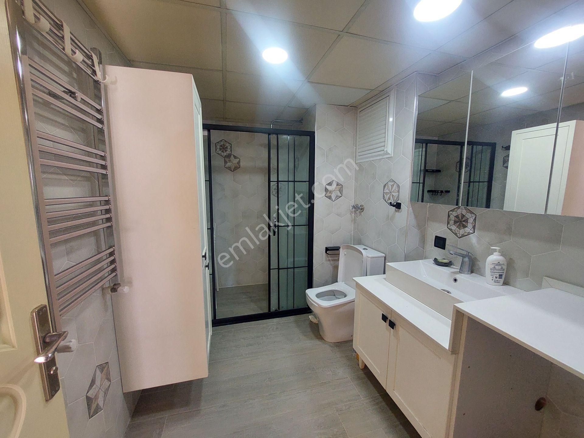 Yıldız Mah.site İçi D.gazlı,klimalı,asansörlü 135m2 3+1 Daire - Görsel 19