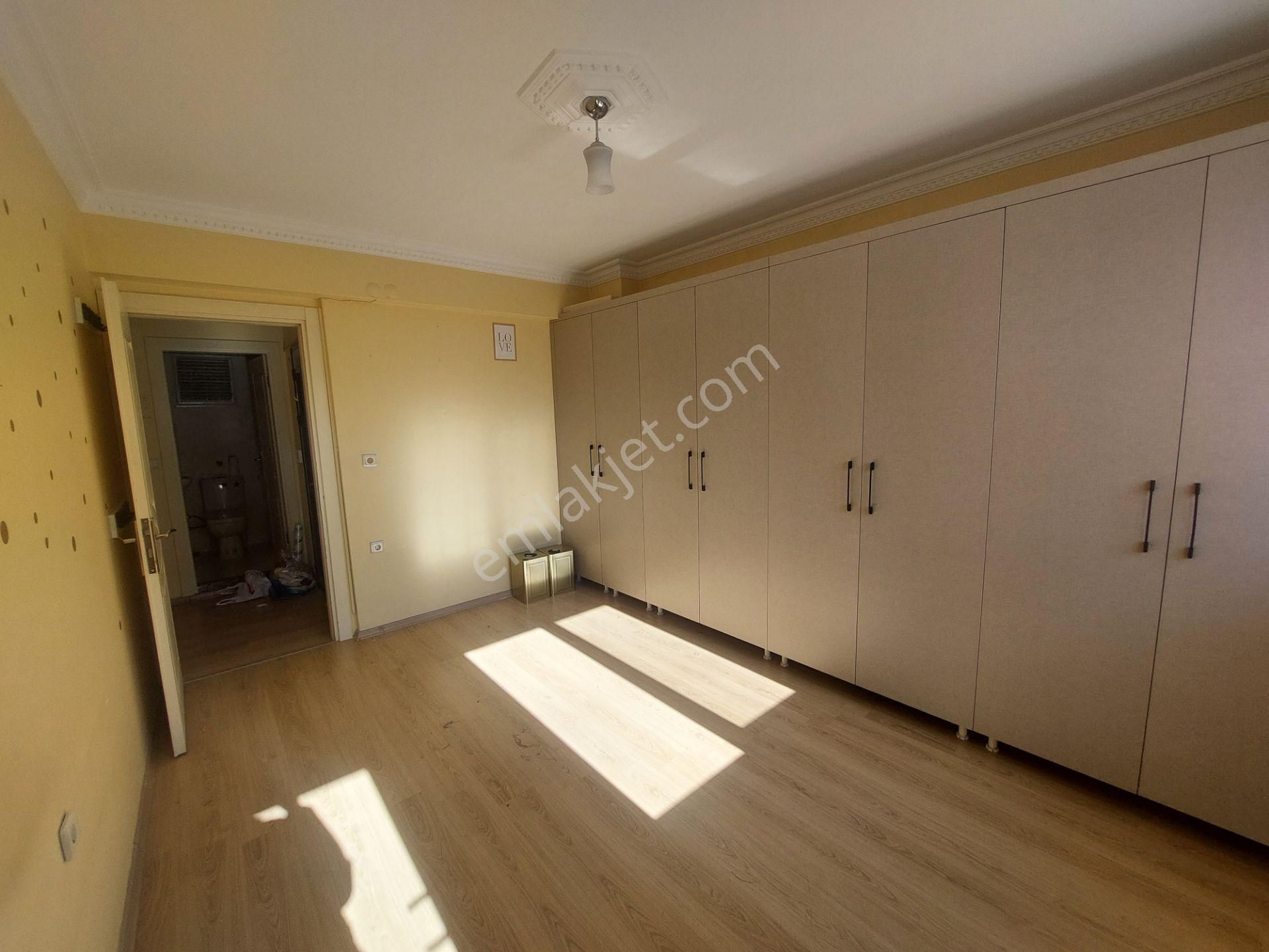 Yıldız Mah.site İçi D.gazlı,klimalı,asansörlü 135m2 3+1 Daire - Görsel 34