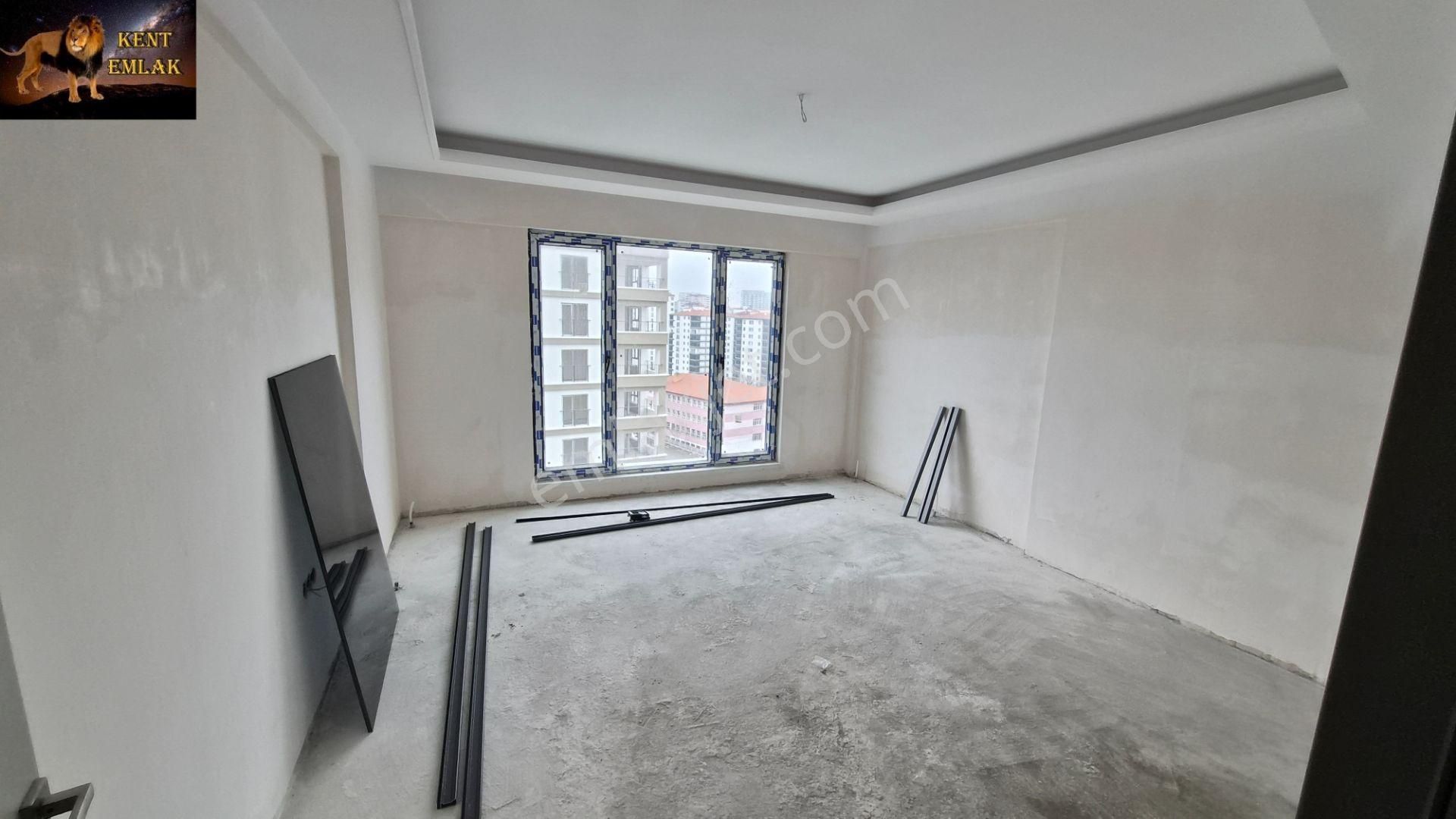 Kent Emlak'tan Ege Mahallesinde Satılık 8. Katta 3+1 Spor Dublex Daire