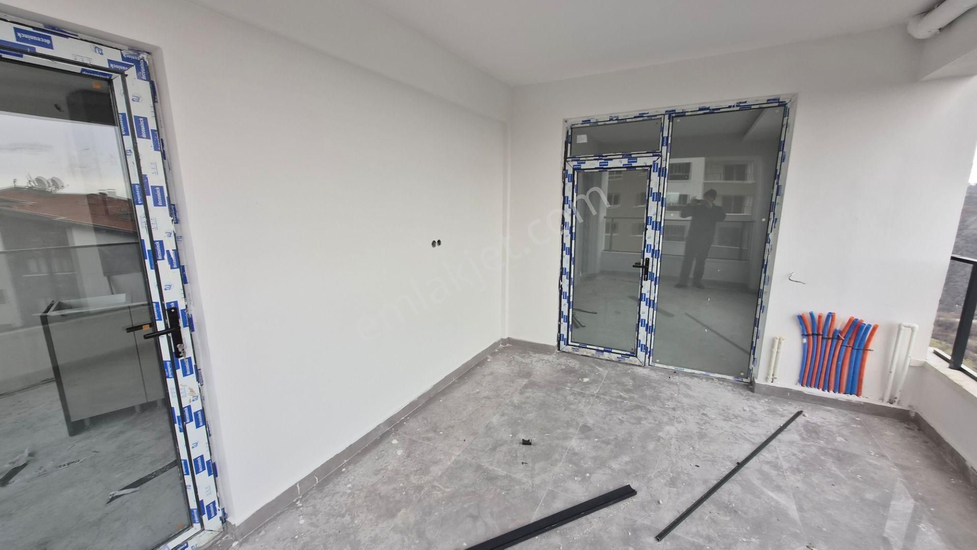 Kent Emlak'tan Ege Mahallesinde Satılık 8. Katta 3+1 Spor Dublex Daire - Görsel 7