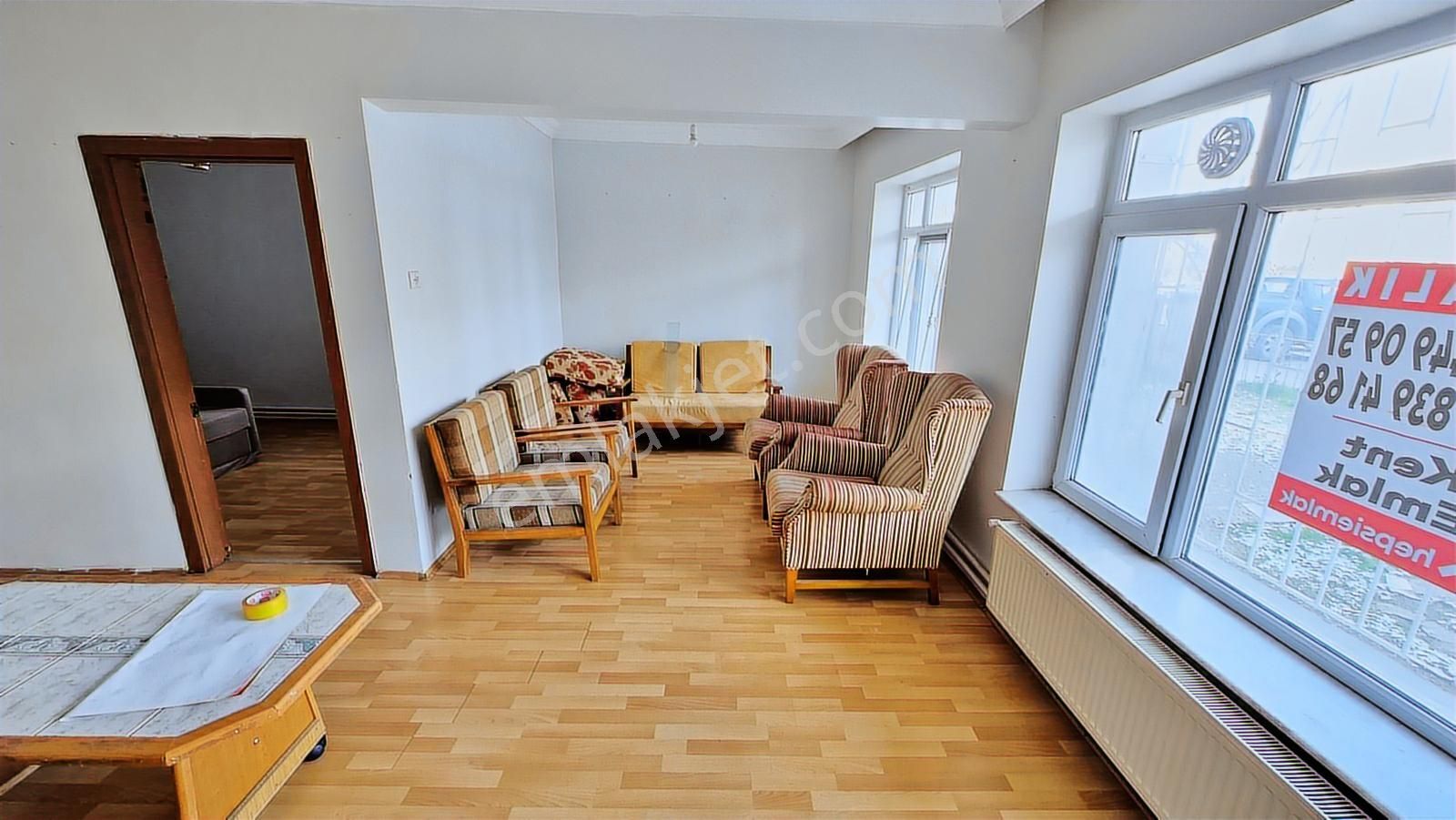 Abidin Paşada Kısmen Eşyalı Abonelikleri Açık 2+1 Kiralık Daire - Görsel 3