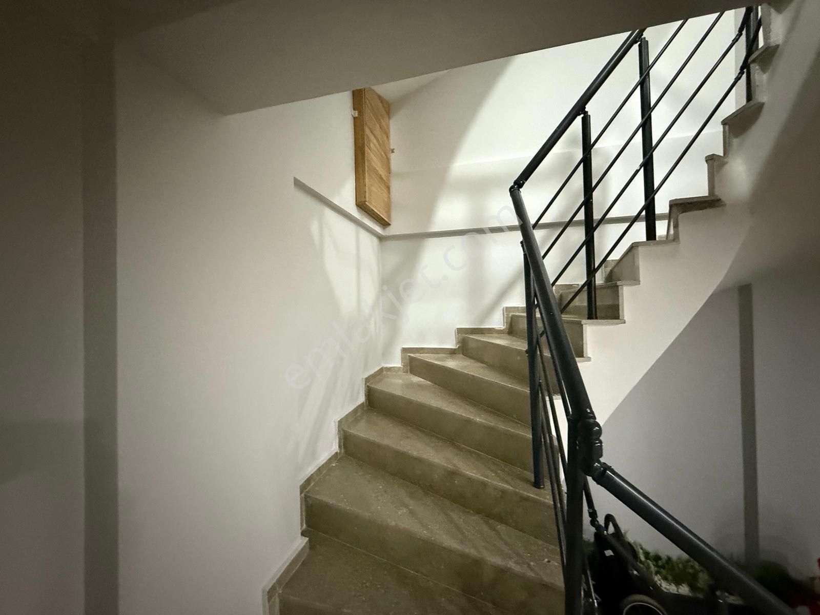 Novas'tan Kemalpaşa Da Satılık Lüks Ara Kat Sıfır 3+1 Daire - Görsel 16