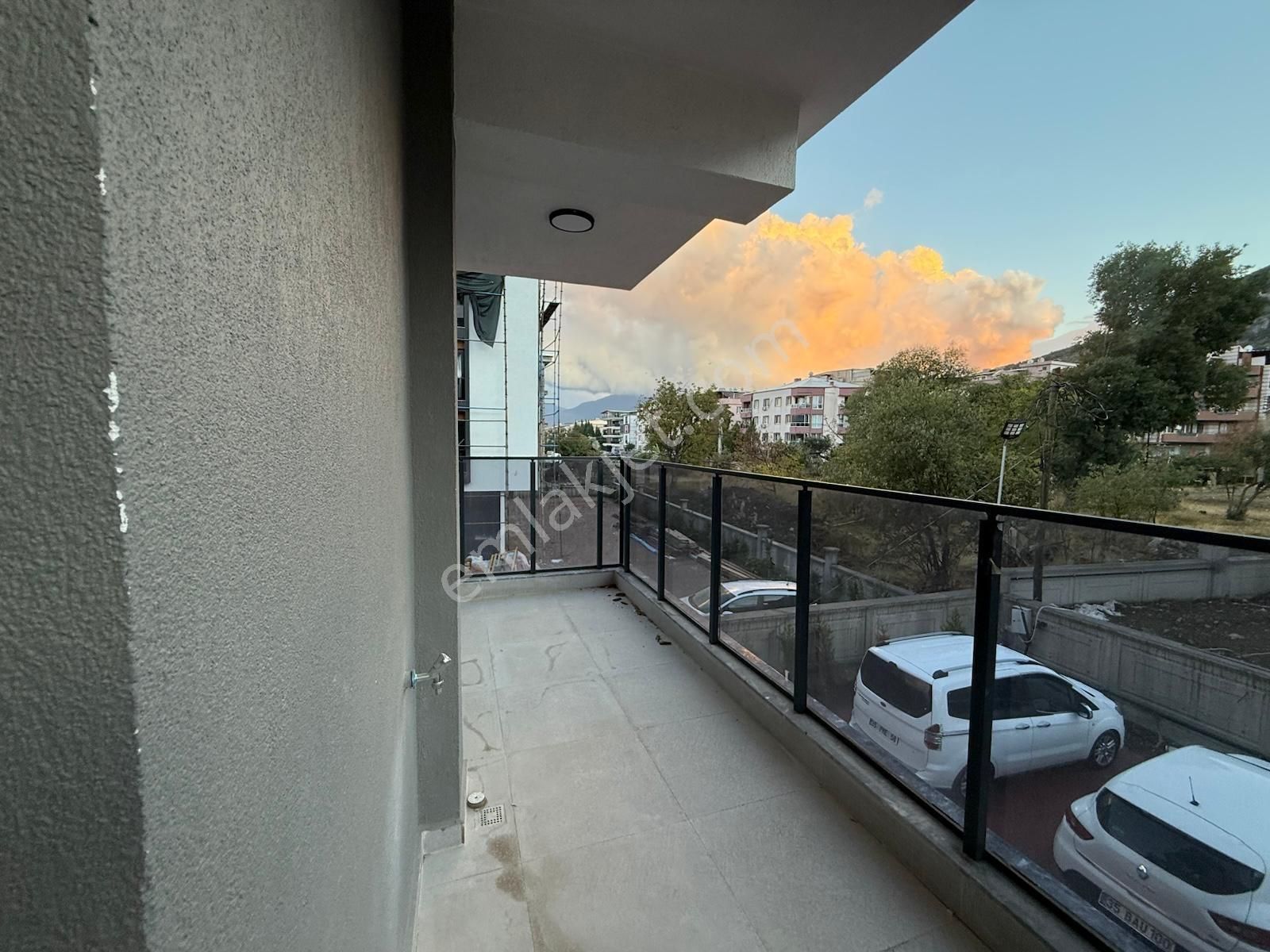 Novas'tan Kemalpaşa Da Satılık Lüks Ara Kat Sıfır 3+1 Daire - Görsel 17