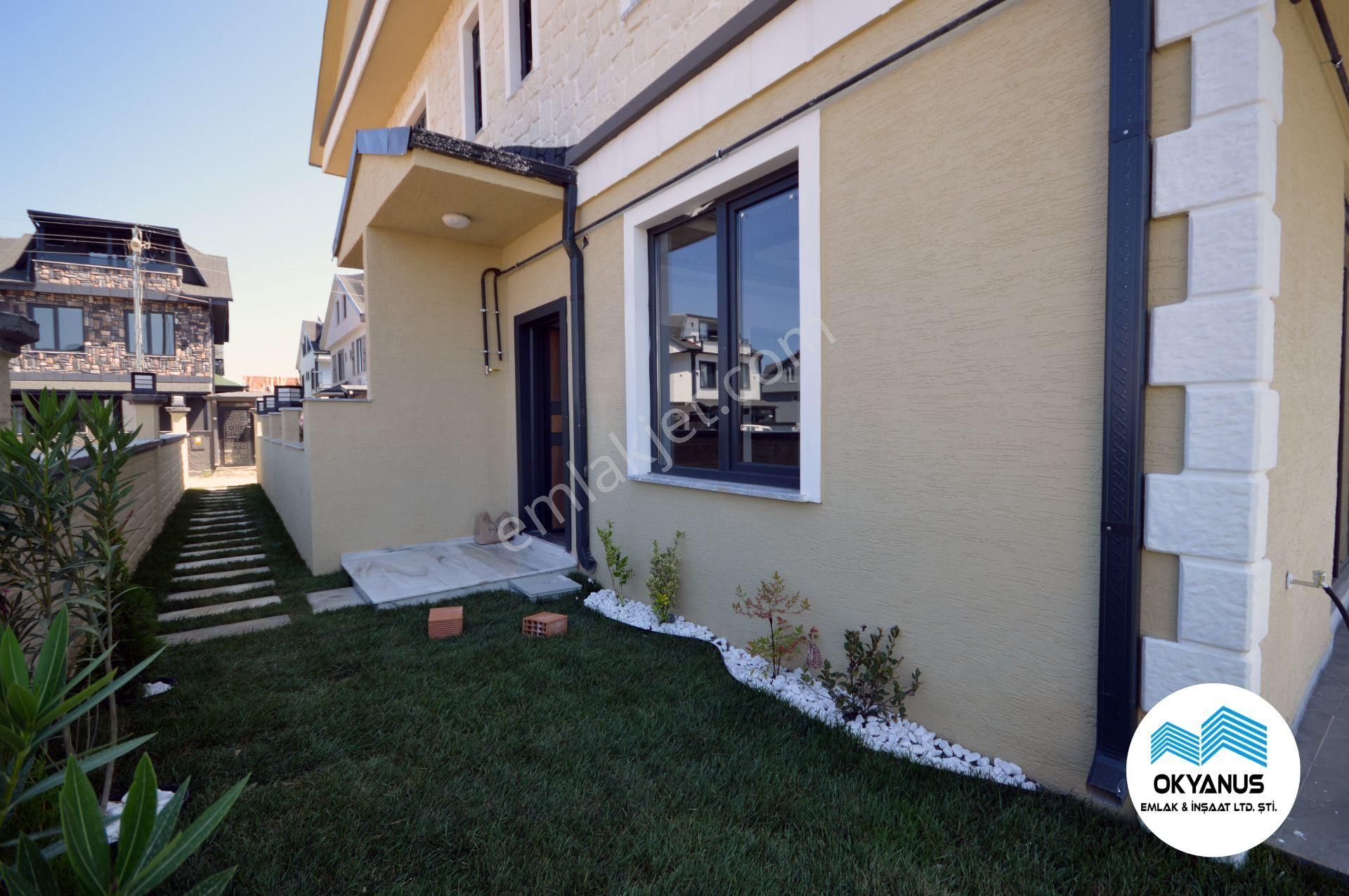 Kocaali De Hem Havuzlu Hem Denize Yakın 4+1 Villa - Görsel 8