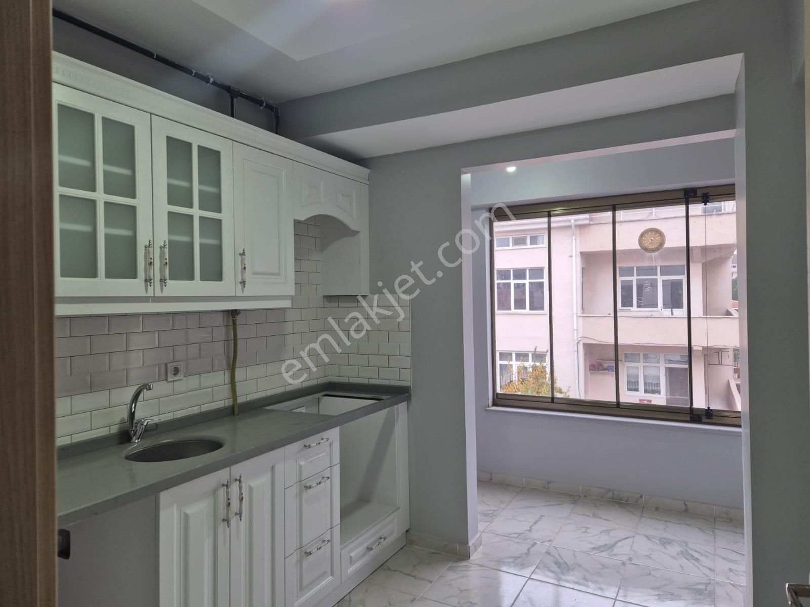 Şeyhsinan Mahallesi Sıfır Binada Satılık Ara Kat 2+1 Daire