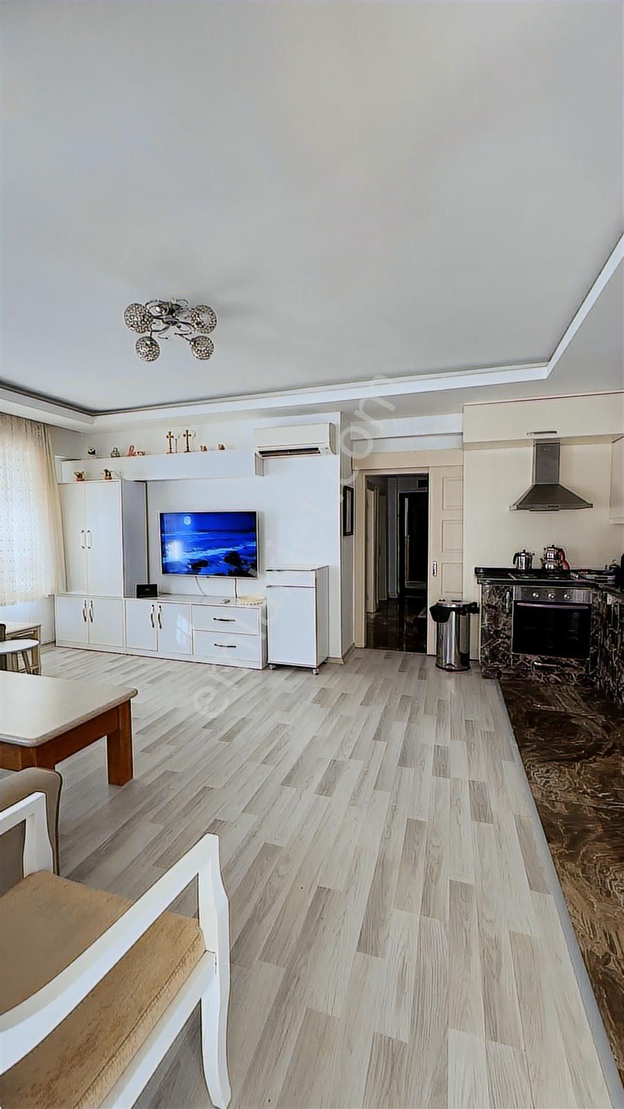 Uluç'da 2+1 Eşyalı Teraslı Kiralık Daire - Görsel 6