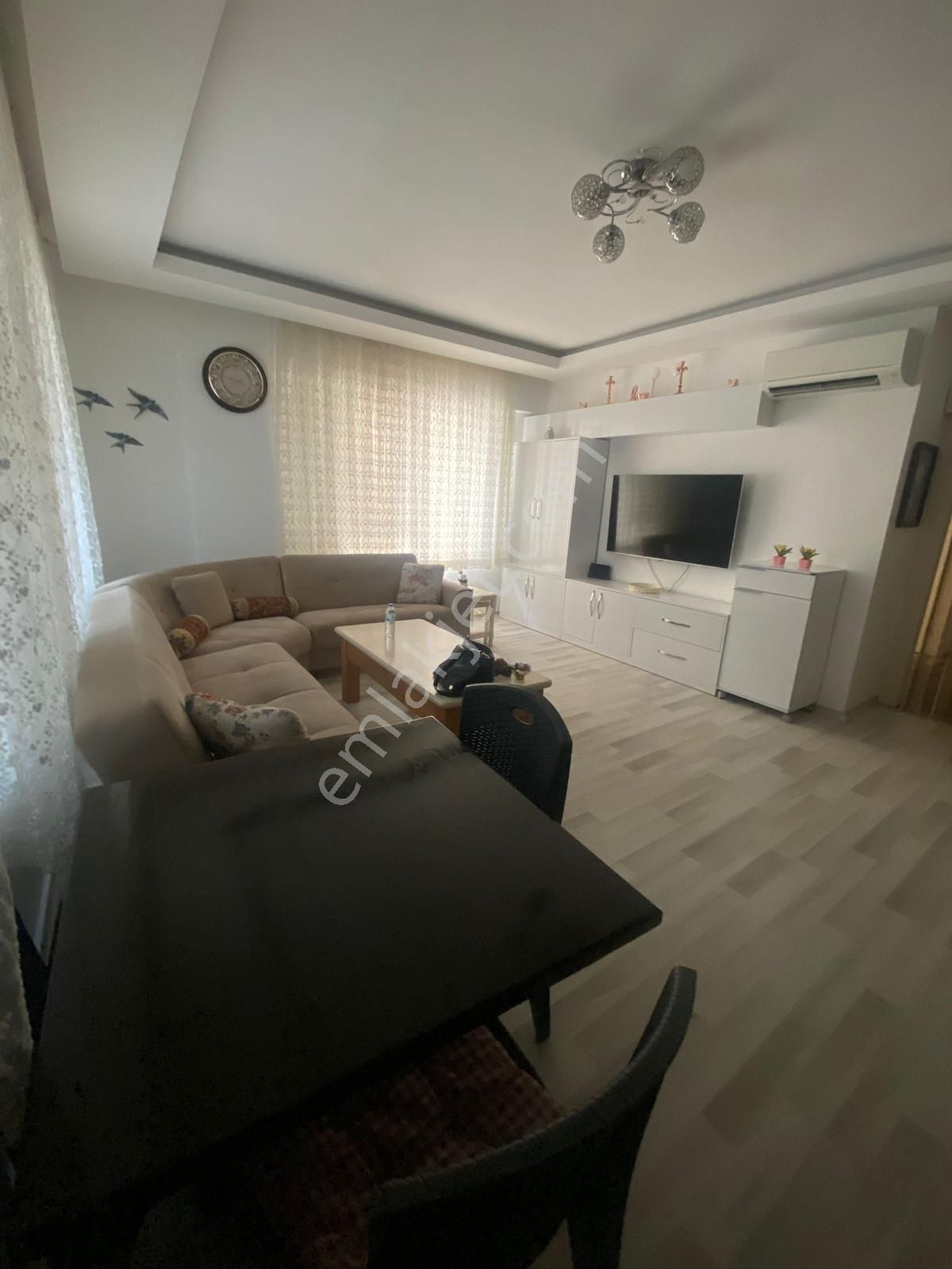 Uluç'da 2+1 Eşyalı Teraslı Kiralık Daire - Görsel 17