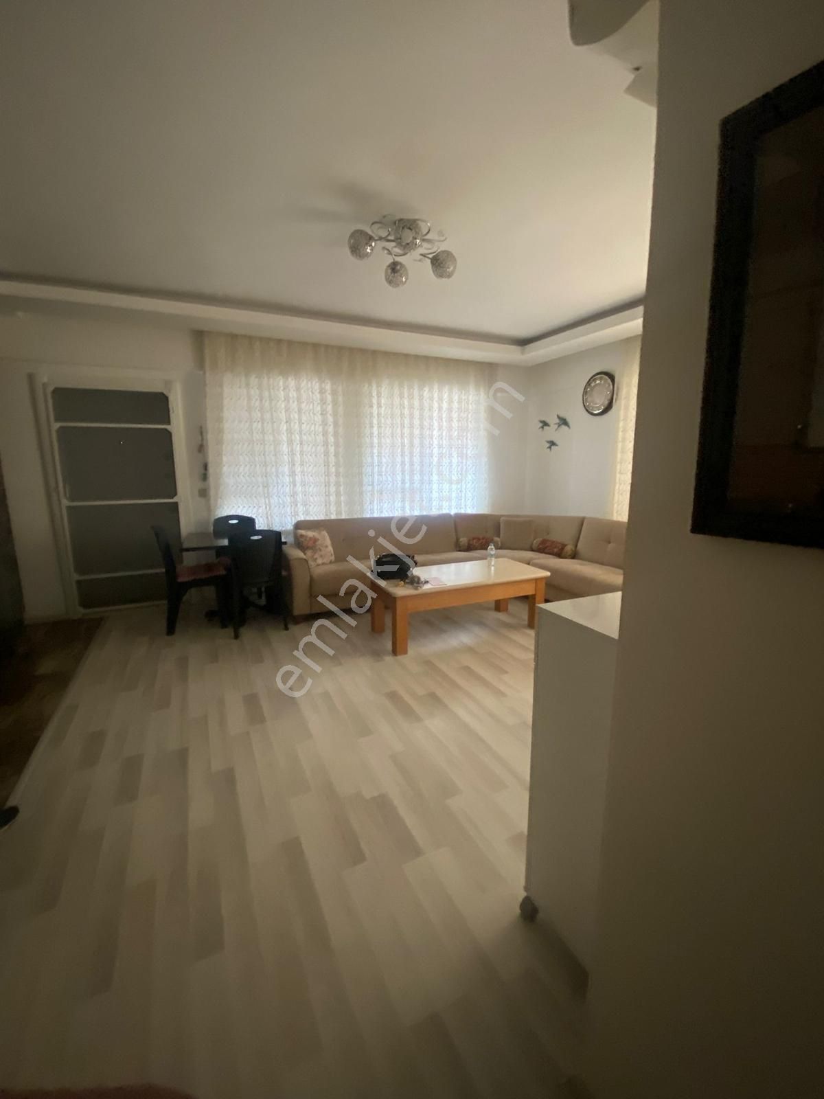 Uluç'da 2+1 Eşyalı Teraslı Kiralık Daire - Görsel 10