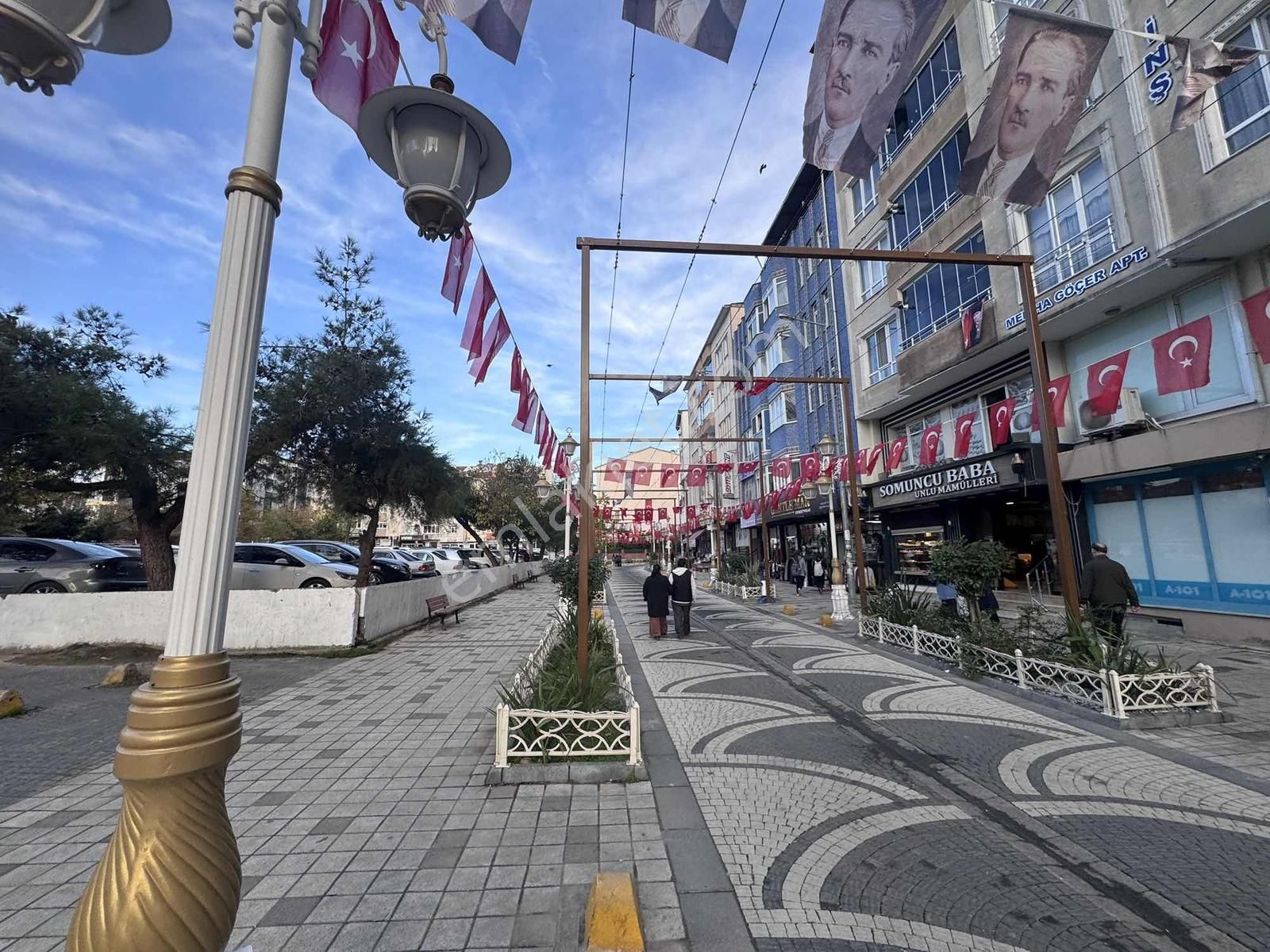 Merkezi Konumda Asansörlü Genç Binada Kombili 2+1 - Görsel 2