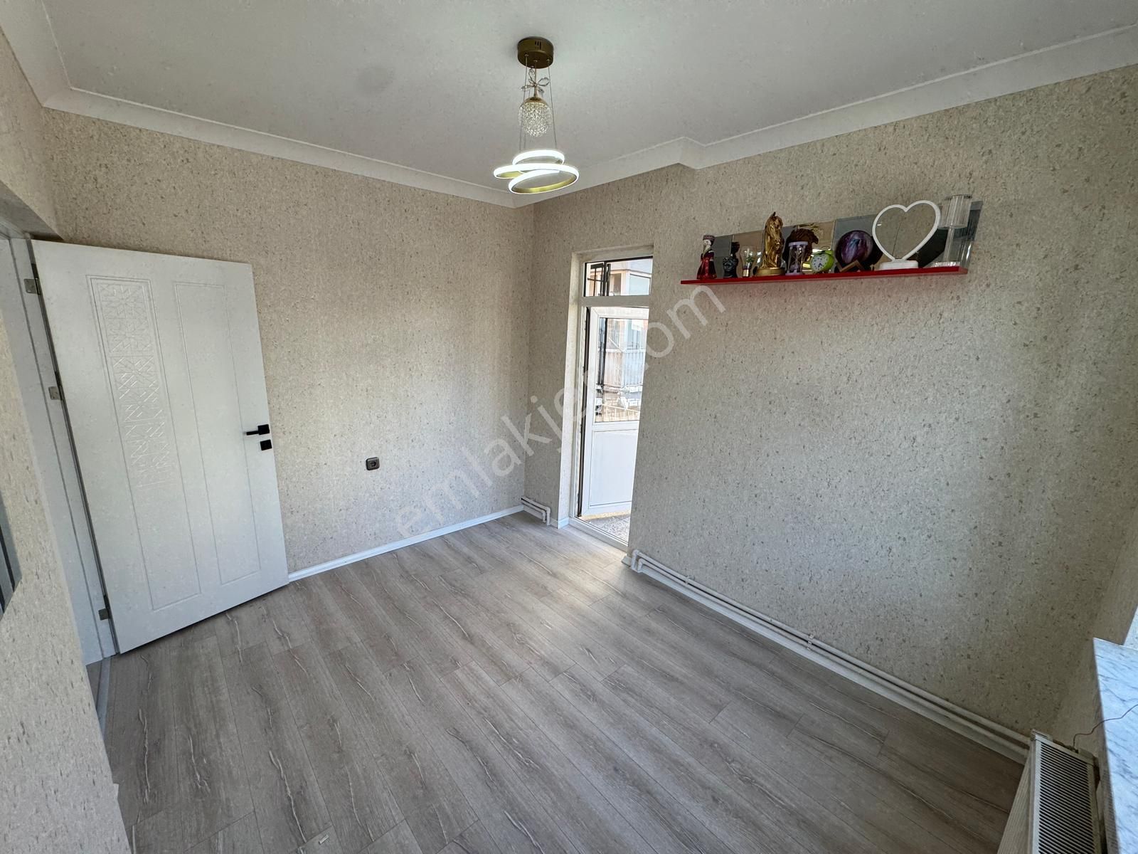 Relax'tan Etlik'te Güney Cephe Ful Yapılı 3+1 - Görsel 11