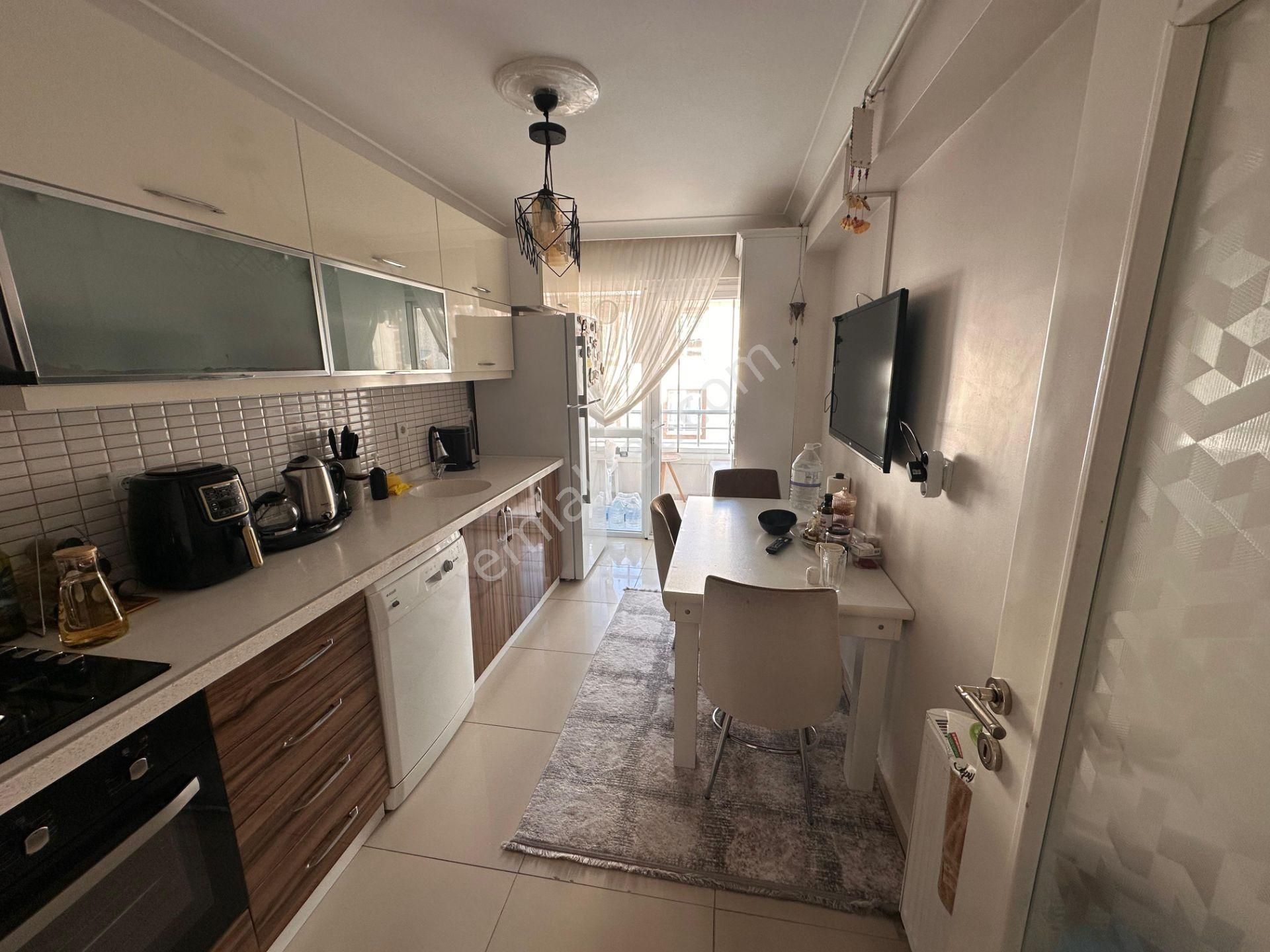 Atapark Mahallesi'nde Asansörlü Binada 3+1 Daire! - Görsel 2