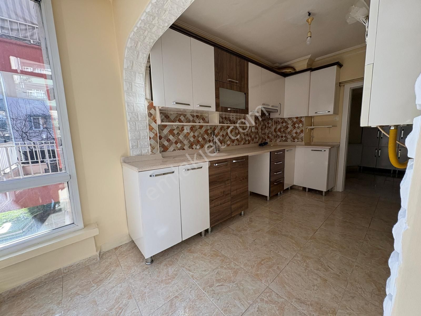 Hayal^den Plevne Mh^de Full Yapılı 3+1 Kat Konumunda Masrafsz Ön Cp. Fırsat Daire - Görsel 2