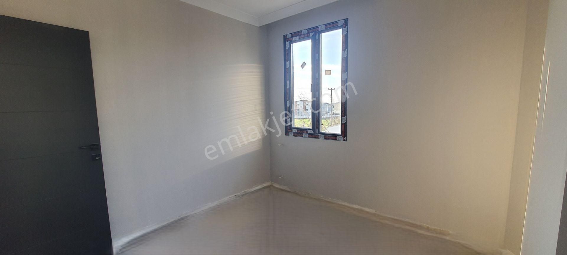 Tekirdağ Yeniçiftlik De Camii Ve Markete Yakın Villa - Görsel 19