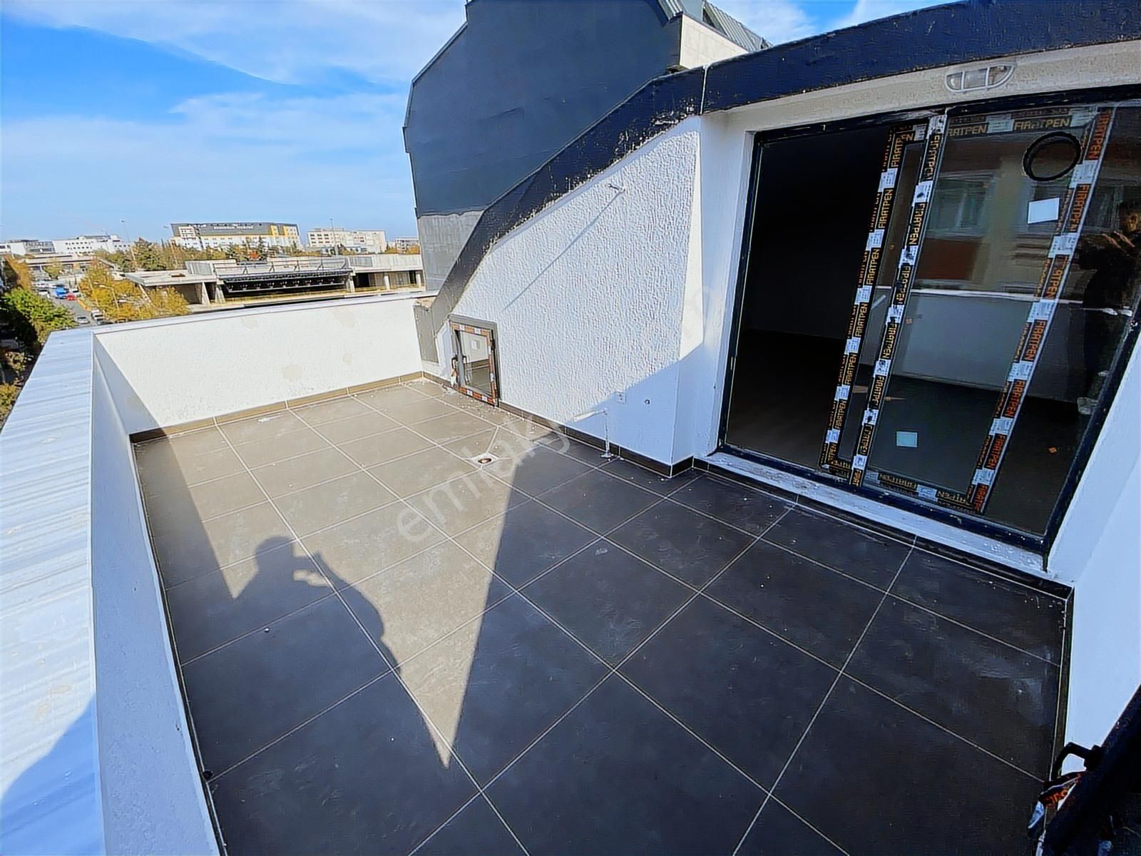 Lidya Emlak'tan Merkezin Kalbinde 5+2 225m2 Otoparklı Dublex - Görsel 34