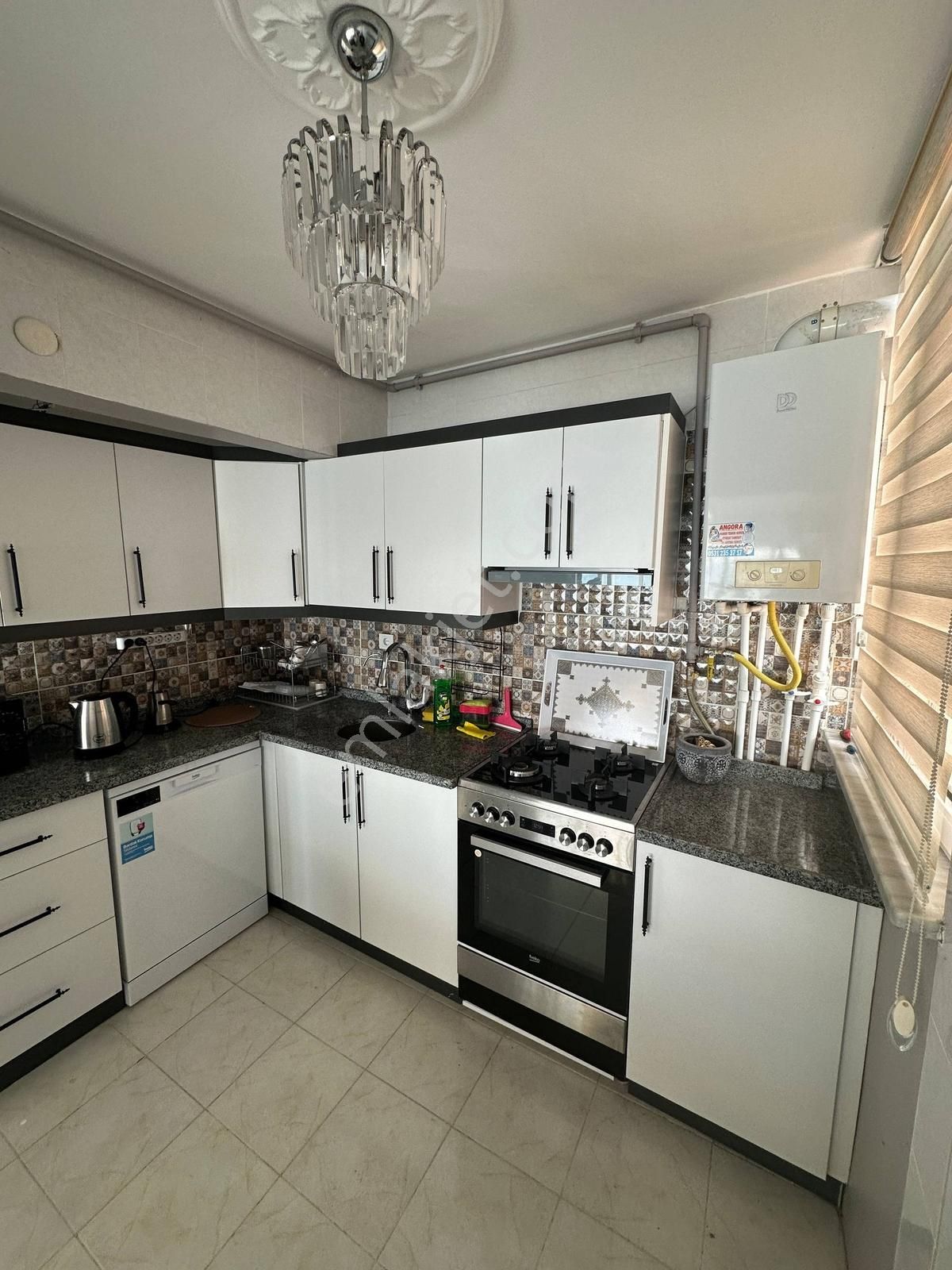 Büyükçekmecede Denize Sıfır 3+1 Yalı Dairesi - Görsel 4