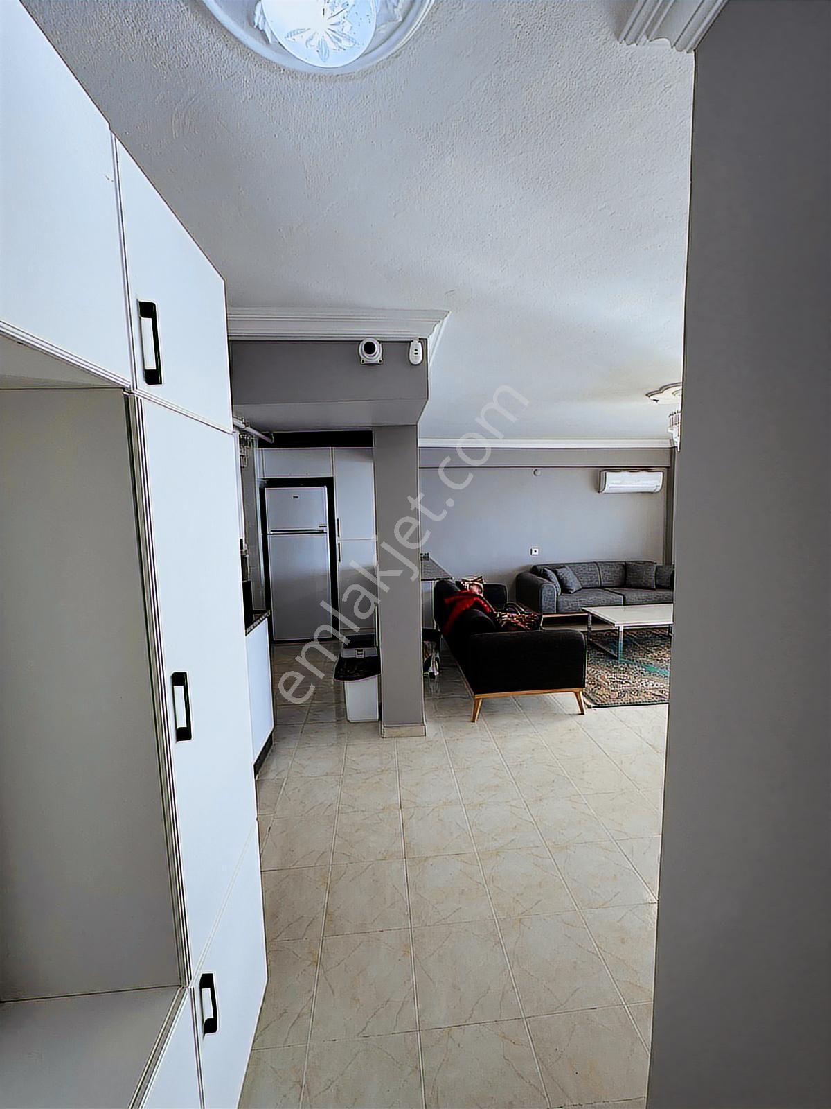 Büyükçekmecede Denize Sıfır 3+1 Yalı Dairesi - Görsel 13