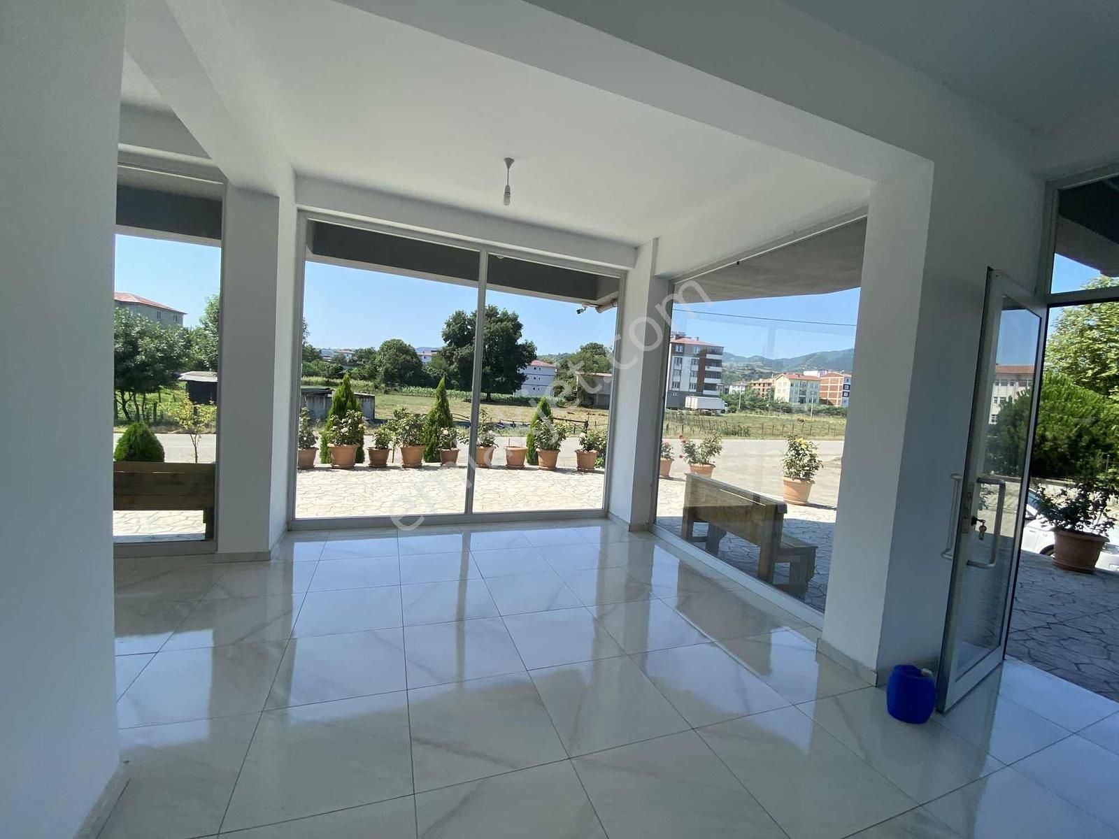 Yağmur Emlak'tan Tekkeköy'de Kiralık 100 M² Dükkan - Görsel 6