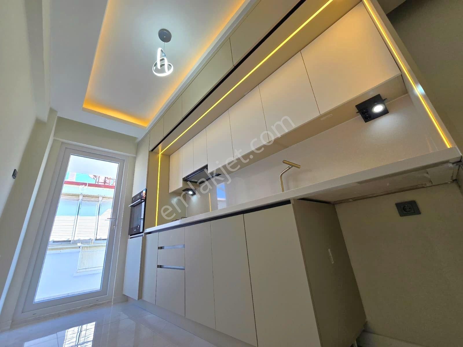 ▀▄jet Emlaktan Akçay Merkez'de Denize 150m Lüx Tasarım 2+1 Daire - Görsel 2