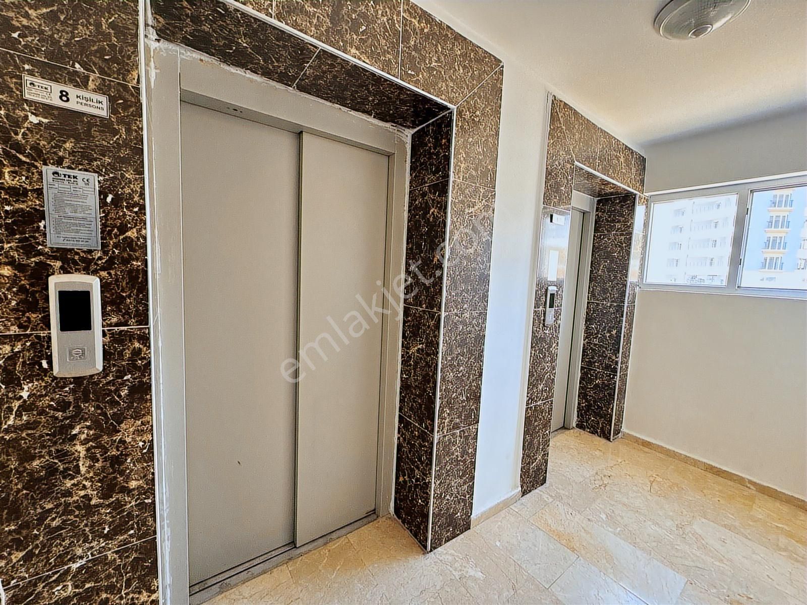 Yılmazer'den Ana Cadde Üzerinde Masrafsz 3+1 Arakat İskanlı Acil - Görsel 3