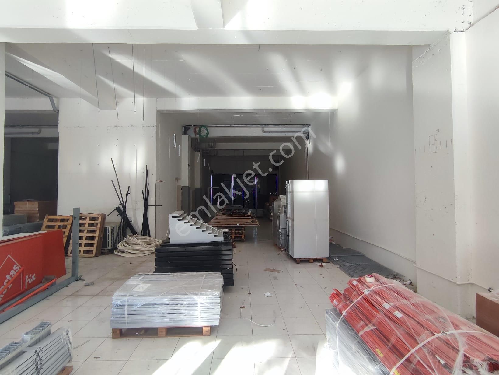 Nilüfer Fsm Bulvarında Cadde 224 De Kiracılı Satılık Dükkan - Görsel 28