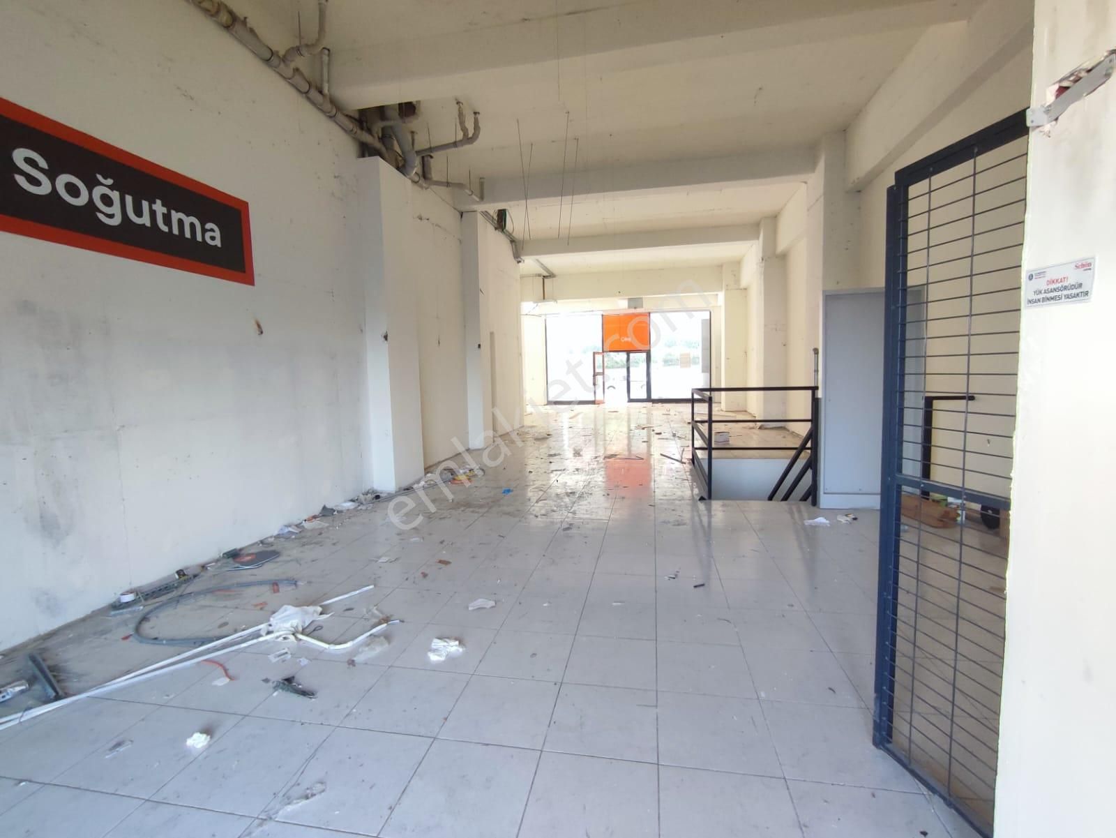 Nilüfer Fsm Bulvarında Cadde 224 De Kiracılı Satılık Dükkan - Görsel 6