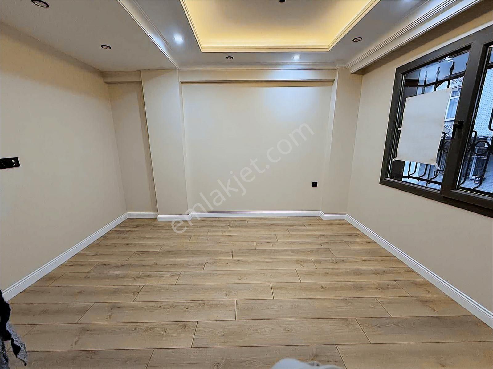 Esenler Kültür Merkezi Karşısı Yerden Isıtmalı 3+1 Yüksek Giriş