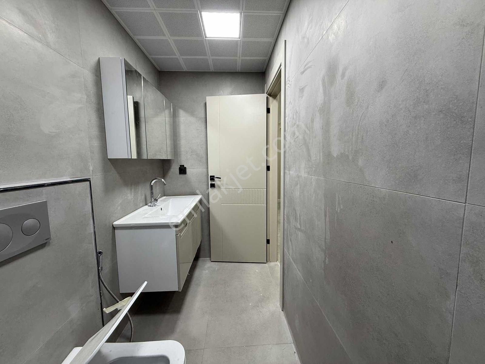 Esenler Kültür Merkezi Karşısı Yerden Isıtmalı 3+1 Yüksek Giriş - Görsel 14