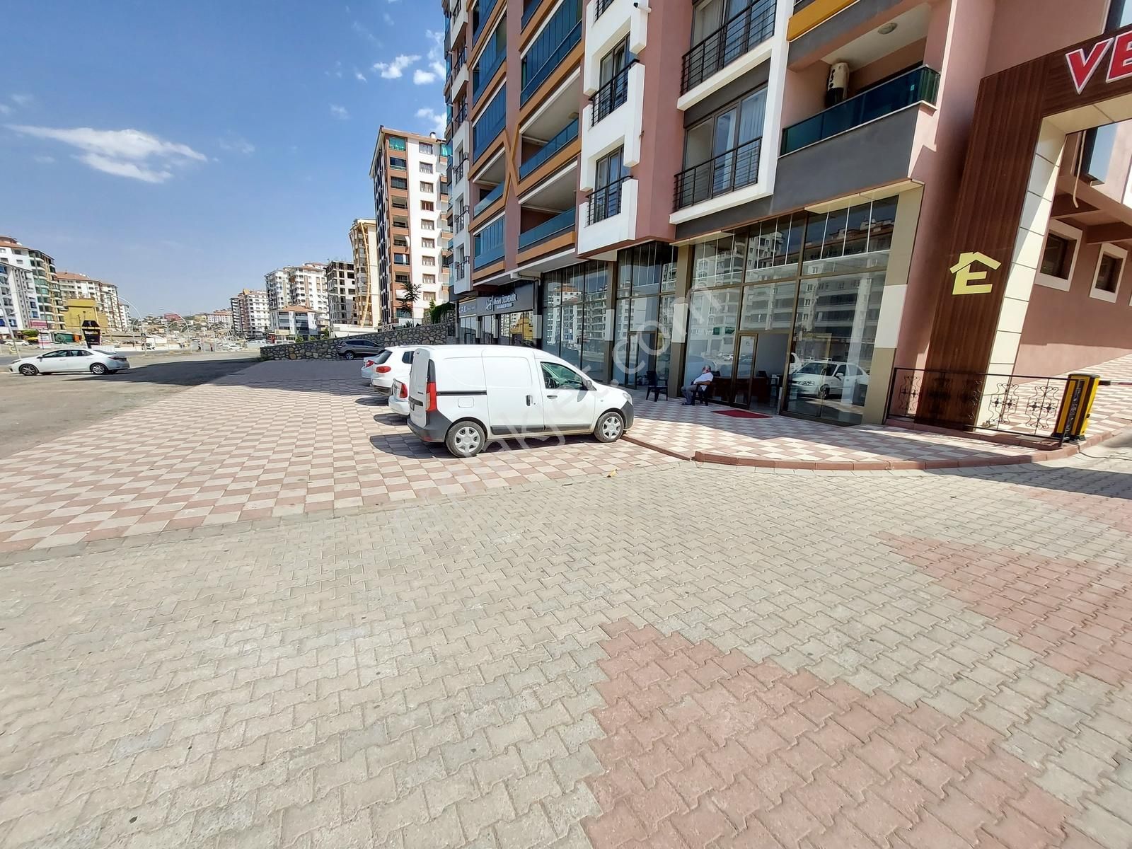 Coldwell Banker Safir'den Tecde De Kiralık Depolu İşyeri - Görsel 2