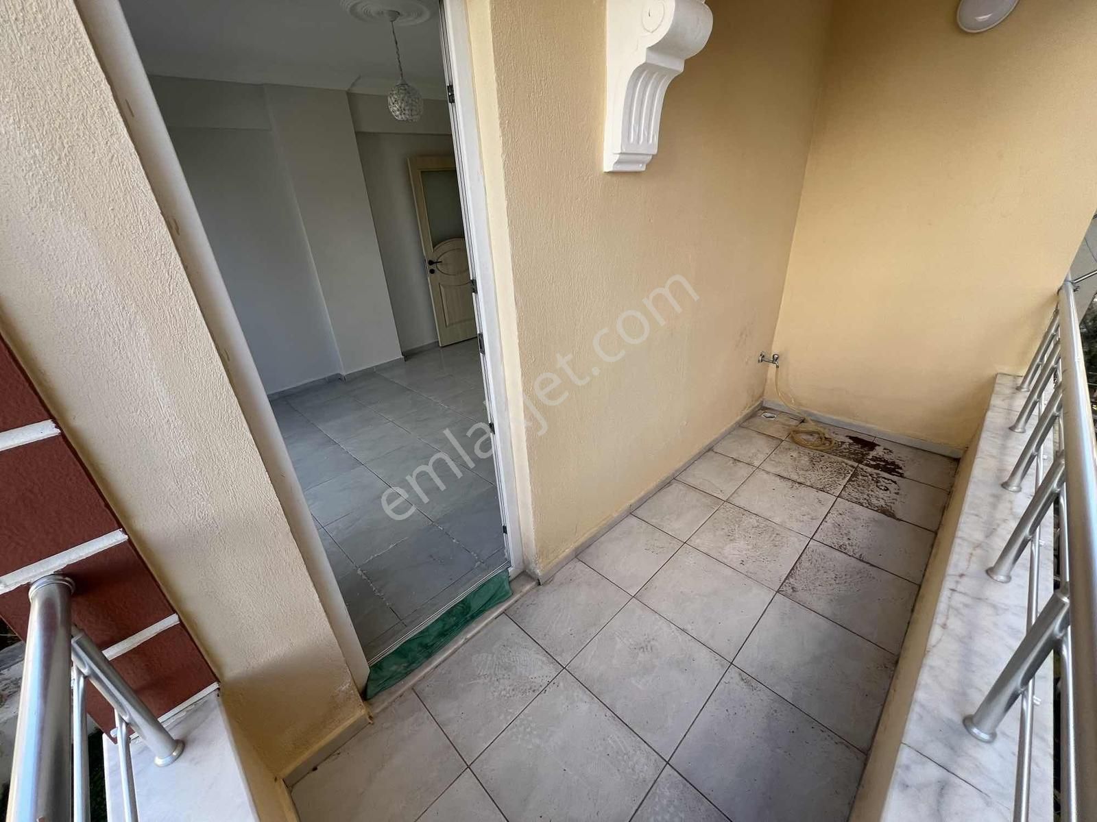 Didim Efeler Mahallesi 2+1 Ön Cephe Daire - Görsel 4