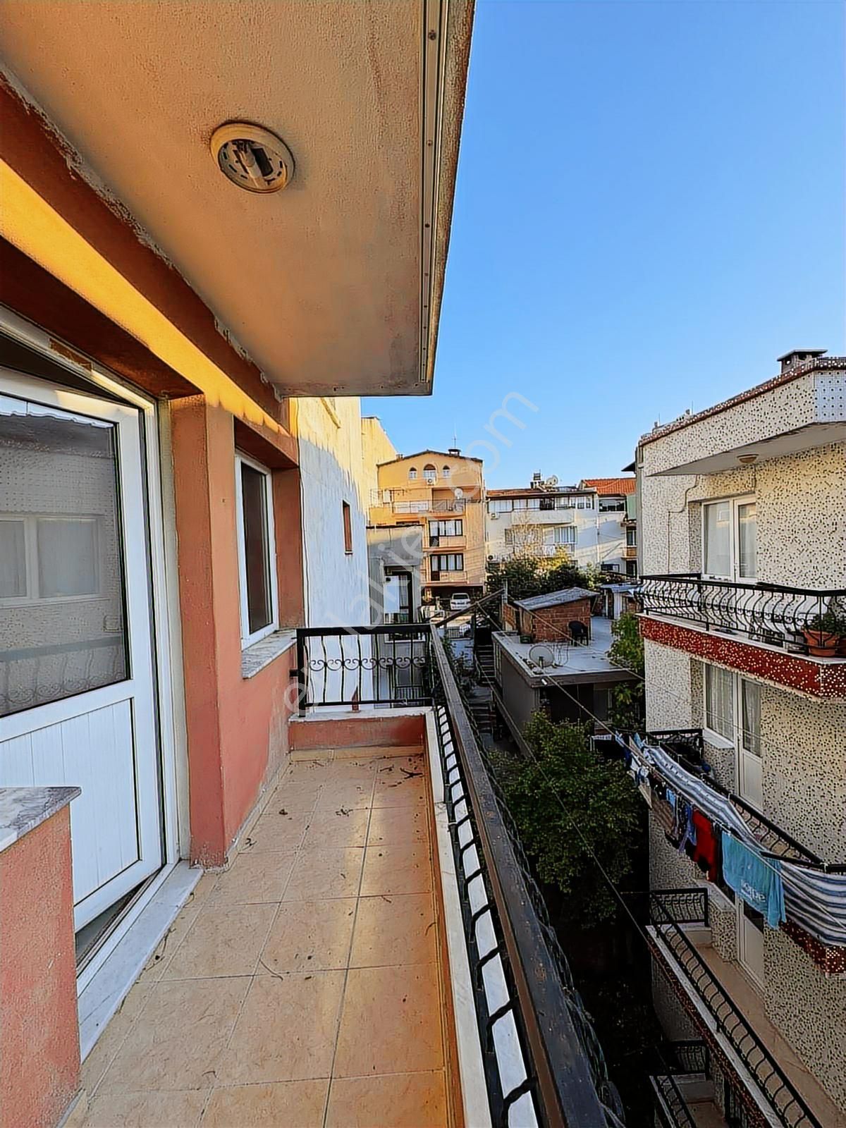 Buca Kozağaç Mahallesi'nde Satılık 2+1 Daire - Görsel 13