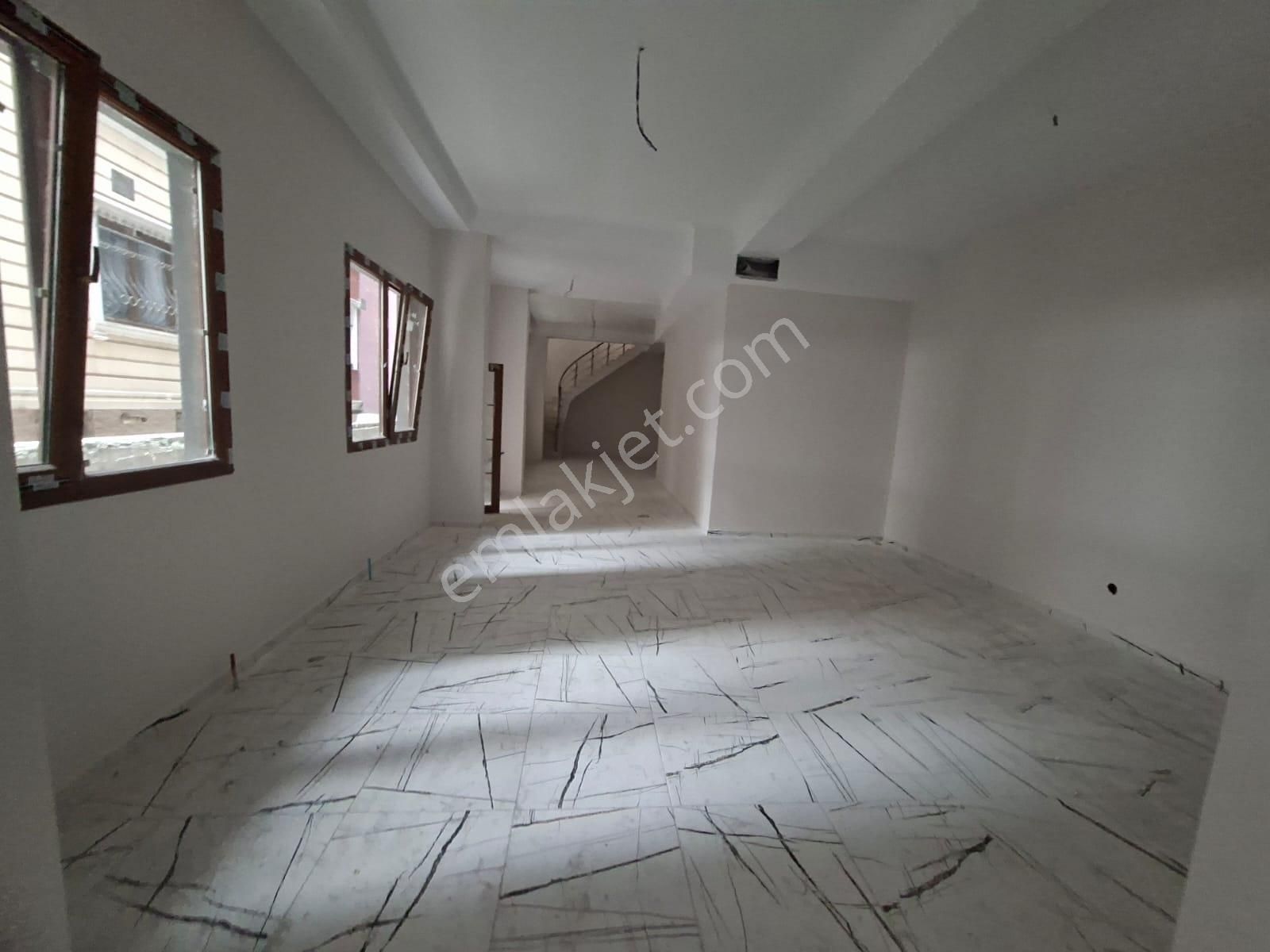 Sıfır Binada Kiralık 130 Metre Kiralık Dükkan - Görsel 13