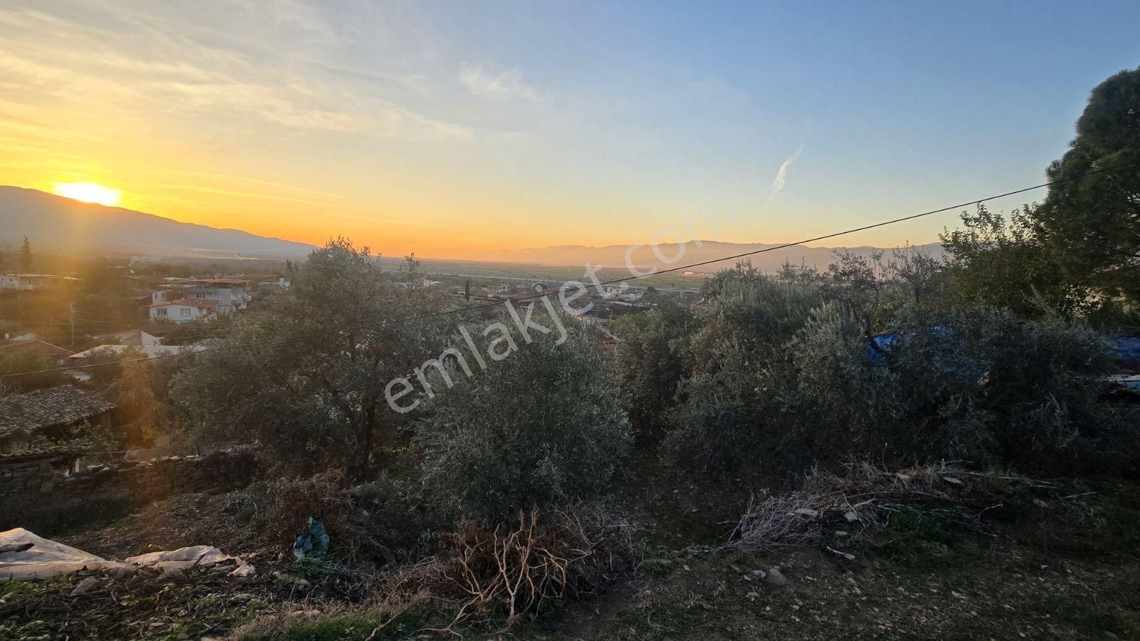 İmarlı | 157 M² Arsa | Yatırıma Uygun - Görsel 2