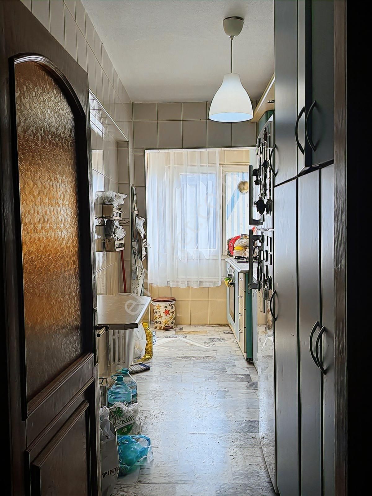 Altayçeşme Site İçinde Metroya 2dk Geniş Otoparklı Masrafsız 3+1 - Görsel 3