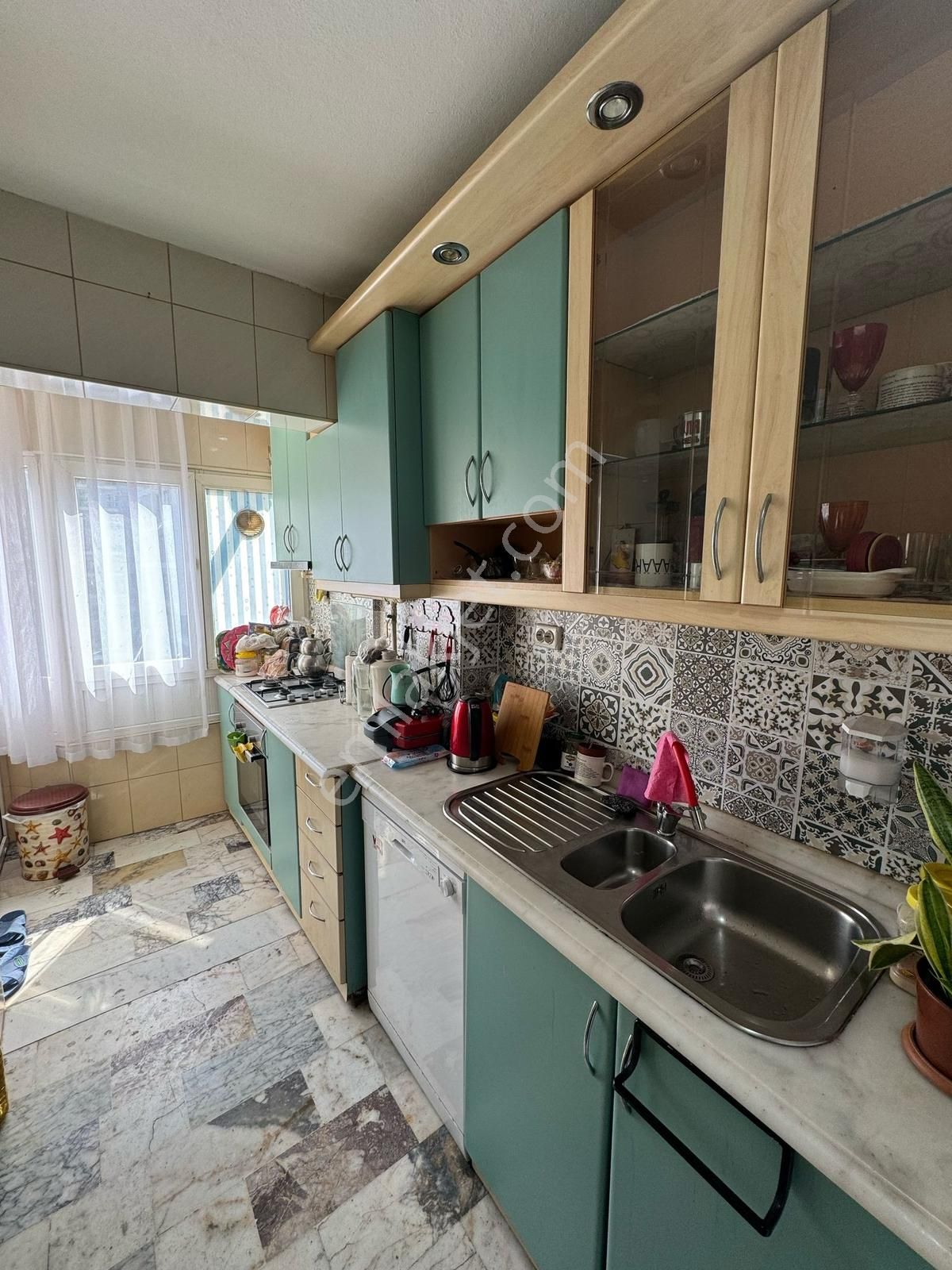 Altayçeşme Site İçinde Metroya 2dk Geniş Otoparklı Masrafsız 3+1 - Görsel 5