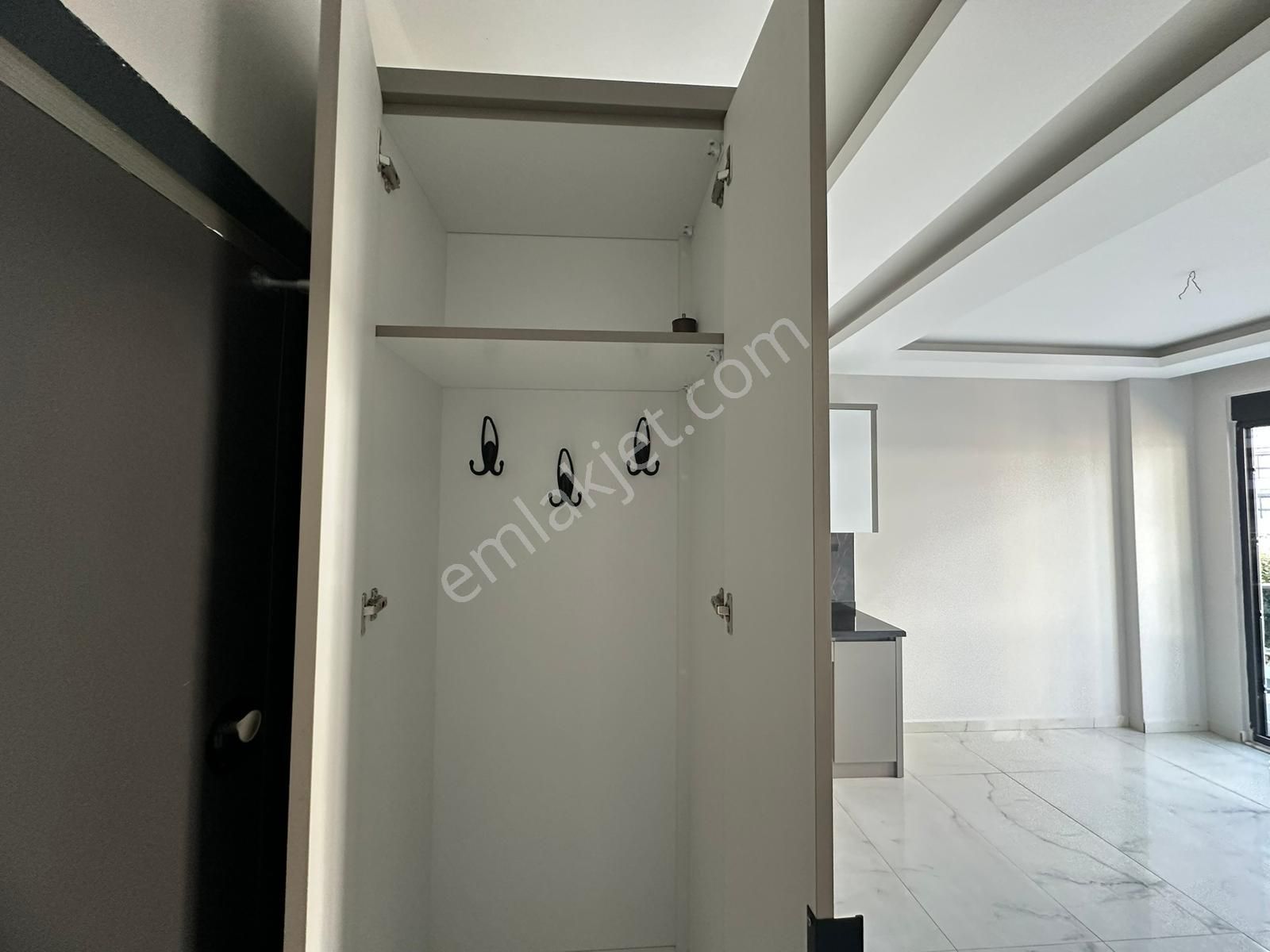 Fırsat Ucuz Daire 1+1 Boş Alanyada Obada Fırsat Ucuz Daire - Görsel 21