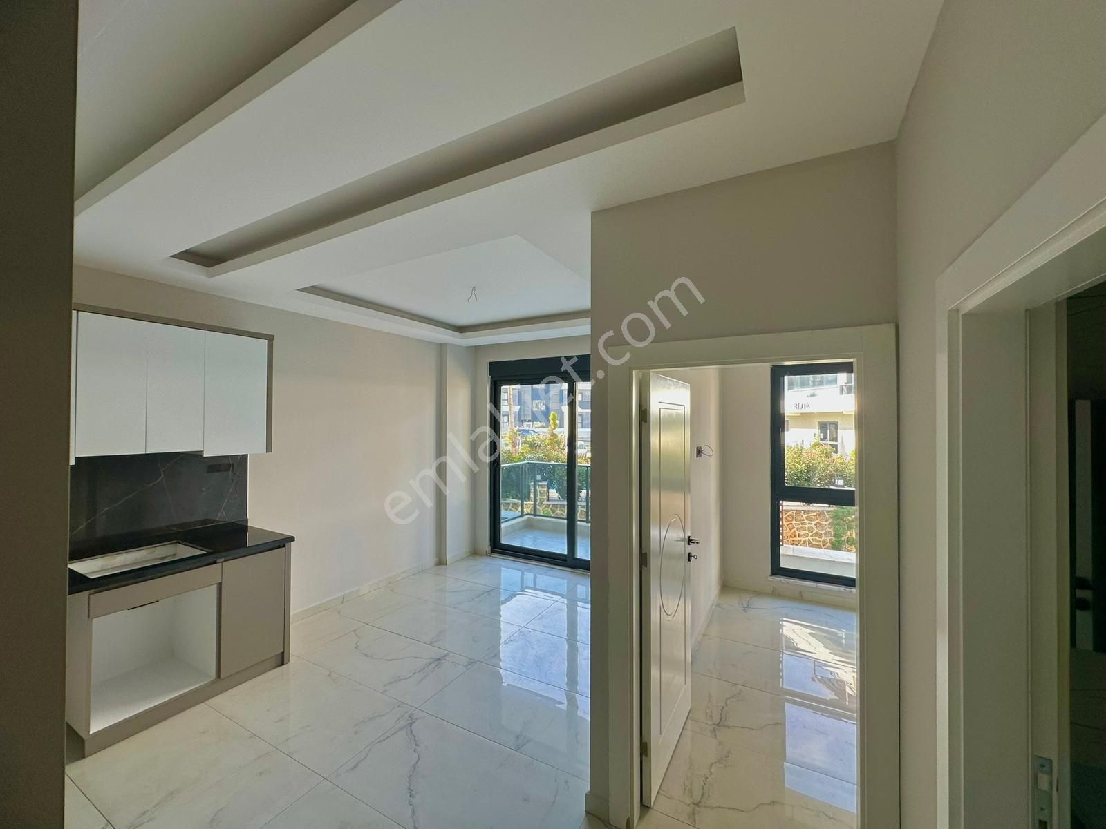 Fırsat Ucuz Daire 1+1 Boş Alanyada Obada Fırsat Ucuz Daire - Görsel 2