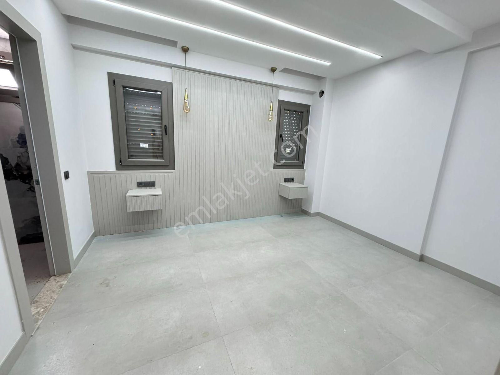 Şemikler'de Köşe Başı Arakat Sıfır Daire 5500.000 Tl Satılık - Görsel 10