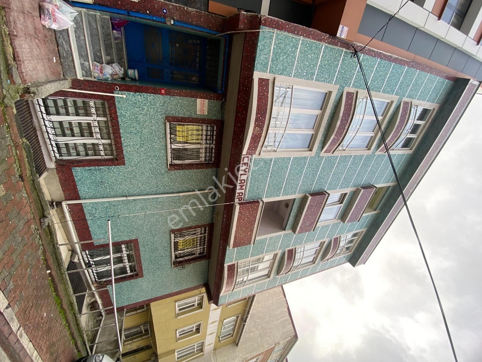 Lidya Emlak'tan 3+1 125m2 Merkezi Konumda Satılık Daire - Görsel 2