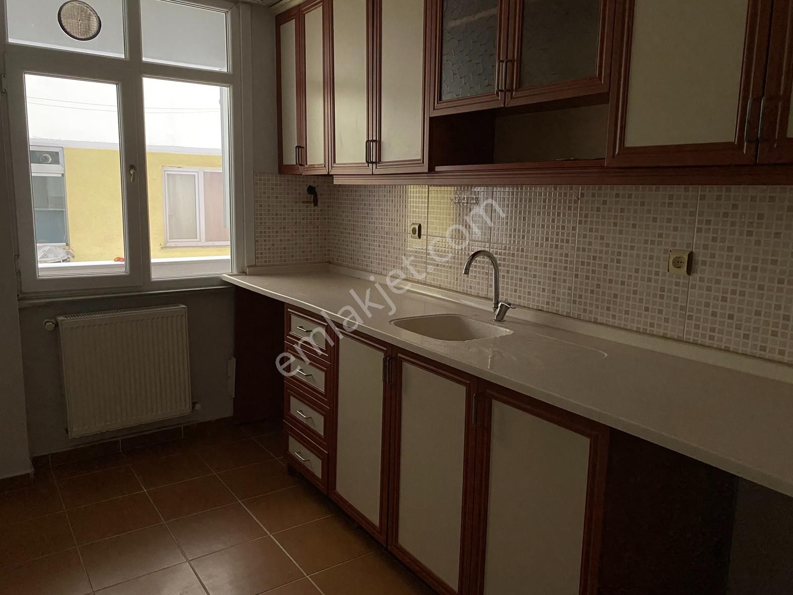 Lidya Emlak'tan 3+1 125m2 Merkezi Konumda Satılık Daire - Görsel 4