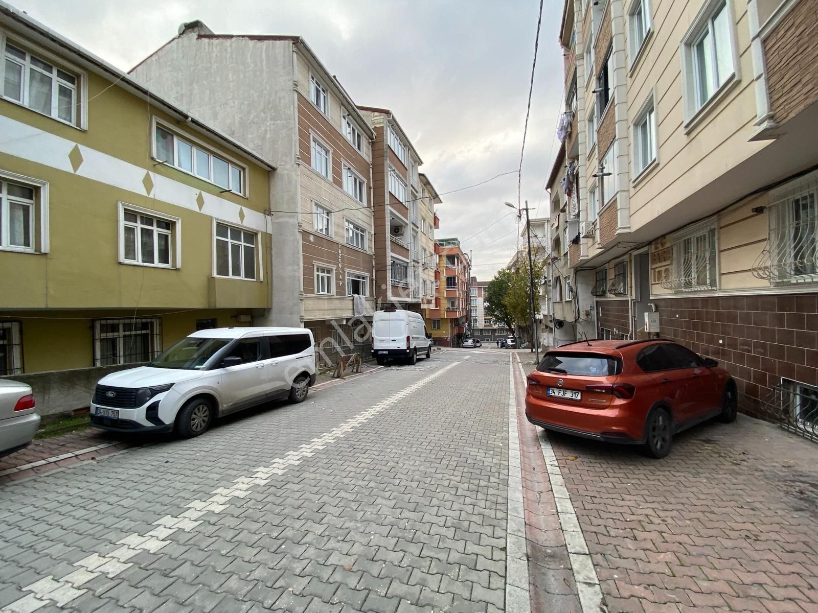 Lidya Emlak'tan 3+1 125m2 Merkezi Konumda Satılık Daire - Görsel 3