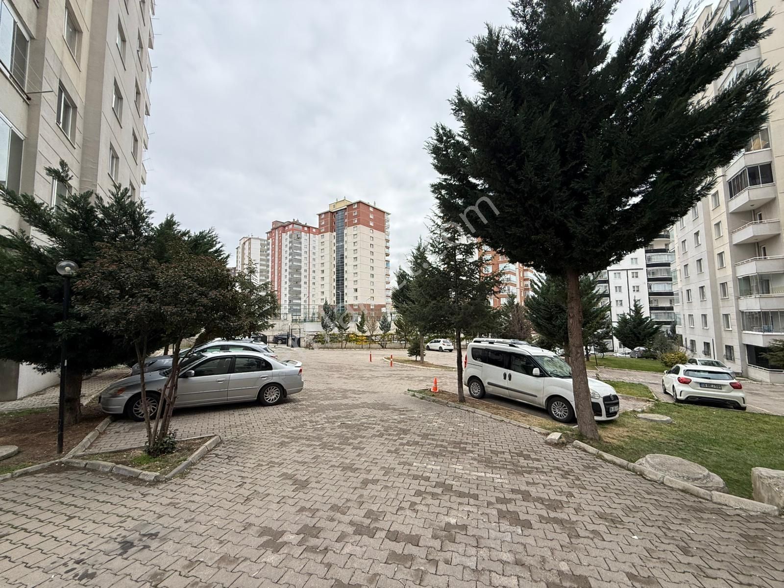 Lüxova'dan Avcılar Da Site İçerisinde Güney Cephe Kiralık Daire - Görsel 9