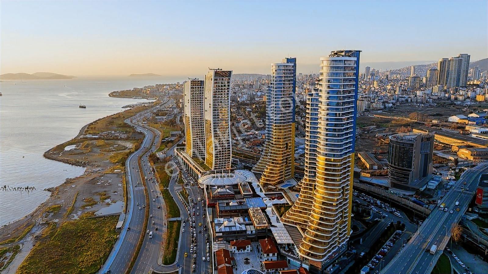 İstmarina Satılık 1+0 Home Ofis Bloğu Batı Cephe Balkonlu - Görsel 13