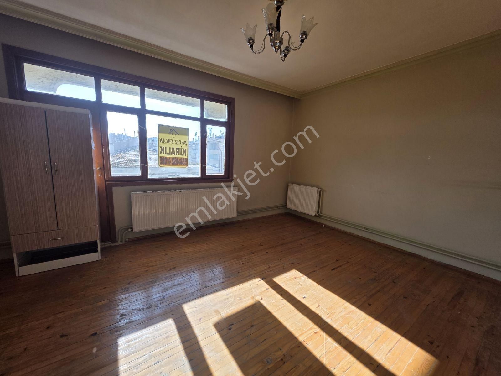 Kulesite Yakını Fatih Mh. Kiralık 3+1 Kombili Daire - Görsel 27