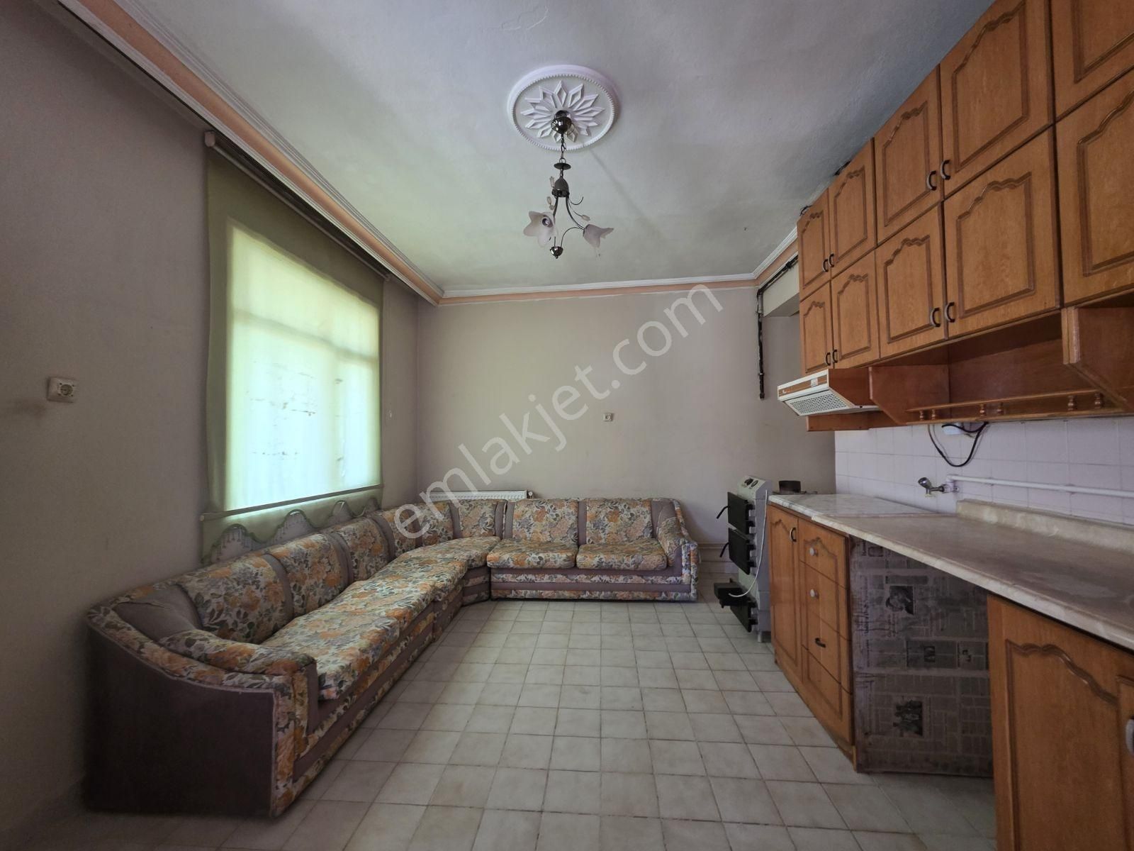 Kulesite Yakını Fatih Mh. Kiralık 3+1 Kombili Daire - Görsel 10