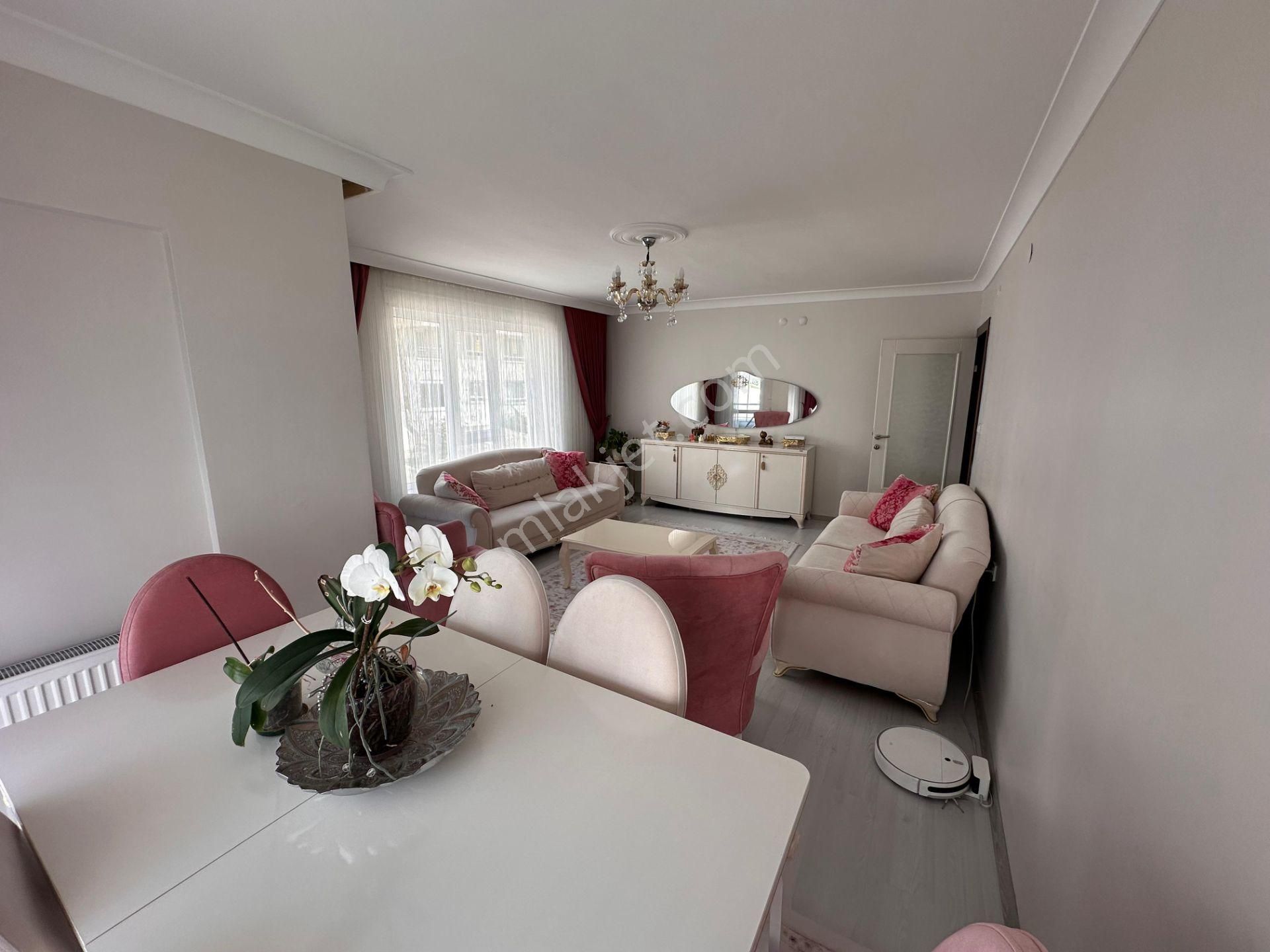 Atapark Mahallesi'nde Asansörlü Binada 3+1 Daire!